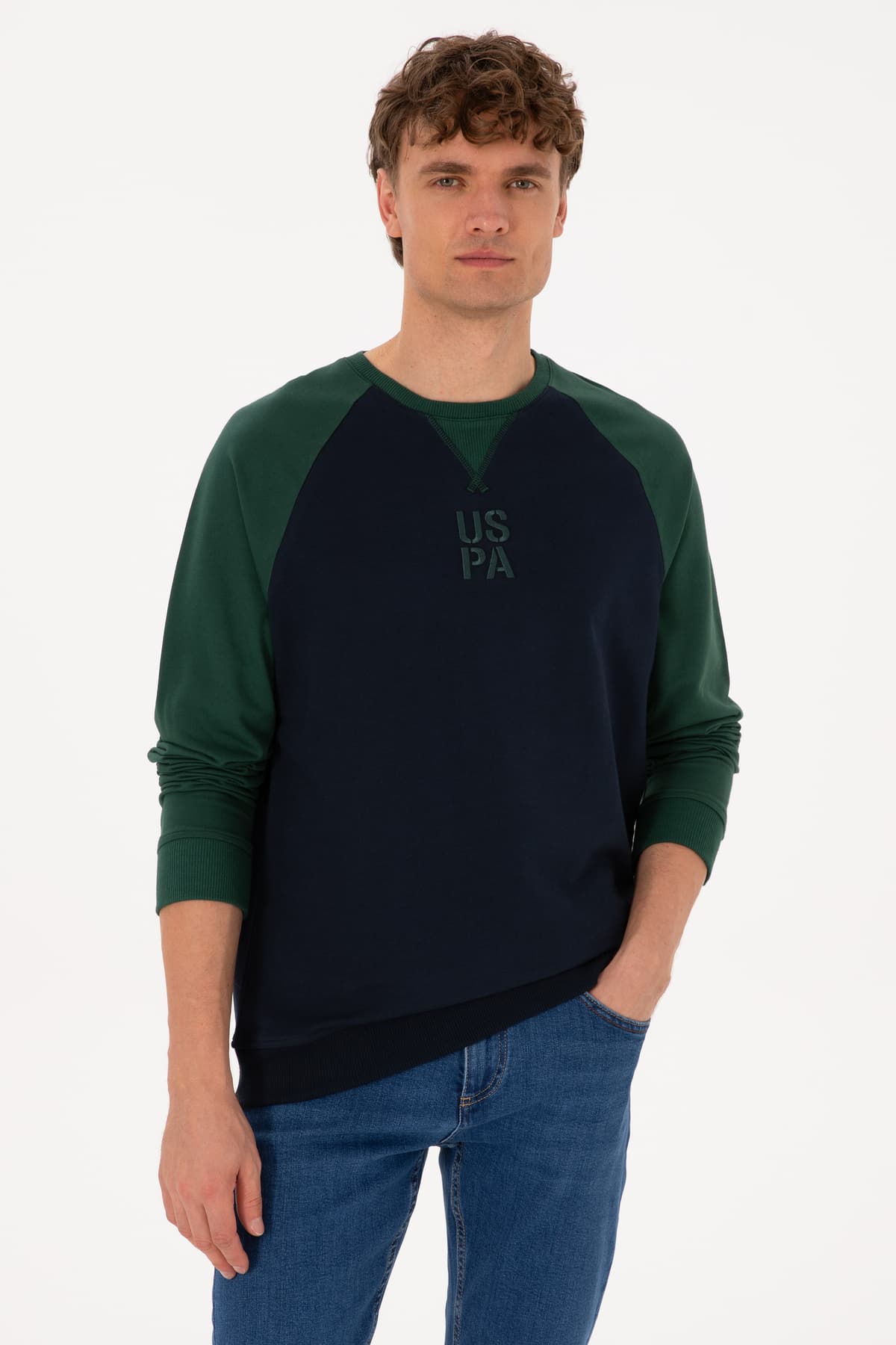 سویشرت مردانه U.S. Polo Assn. یقه گرد فیت معمولی نازک سبز تیره مدل 50315420-VR079 سویشرت مردانه U.S. Polo Assn. یقه گرد فیت معمولی نازک سبز تیره مدل 50315420-VR079