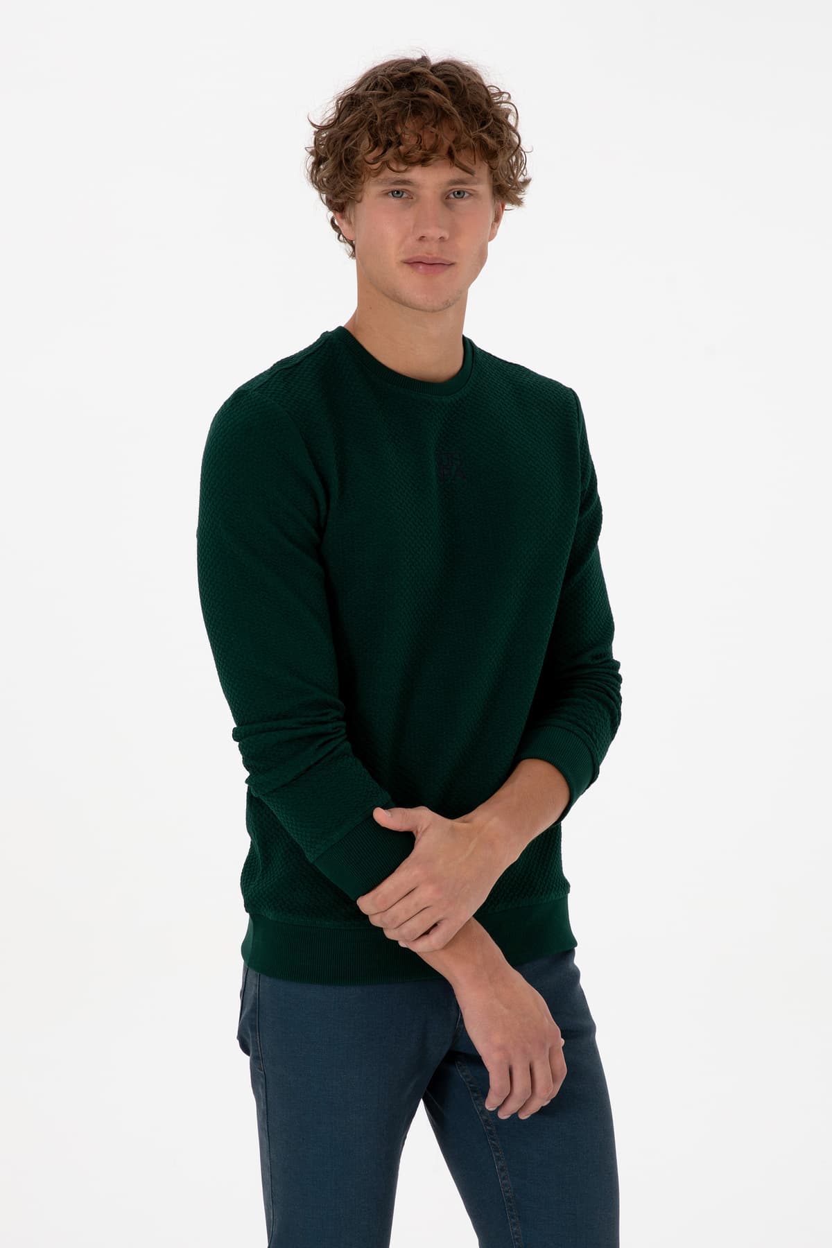 سوئیشرت مردانه U.S. Polo Assn. فیت معمولی یقه گرد سبز تیره مدل 50308649-VR079 سوئیشرت مردانه U.S. Polo Assn. فیت معمولی یقه گرد سبز تیره مدل 50308649-VR079