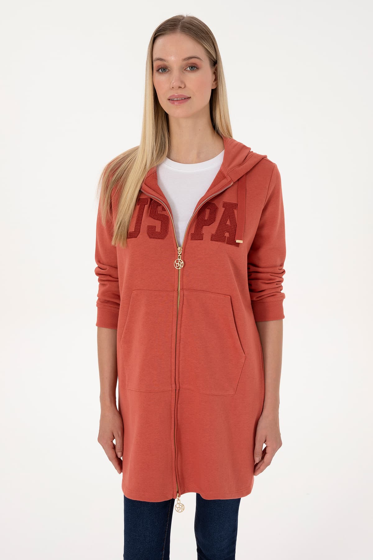 سوئیشرت زنانه U.S. Polo Assn. آجری زیپ بلند کلاهدار بیسیک مدل 50307724-VR026 سوئیشرت زنانه U.S. Polo Assn. آجری زیپ بلند کلاهدار بیسیک مدل 50307724-VR026