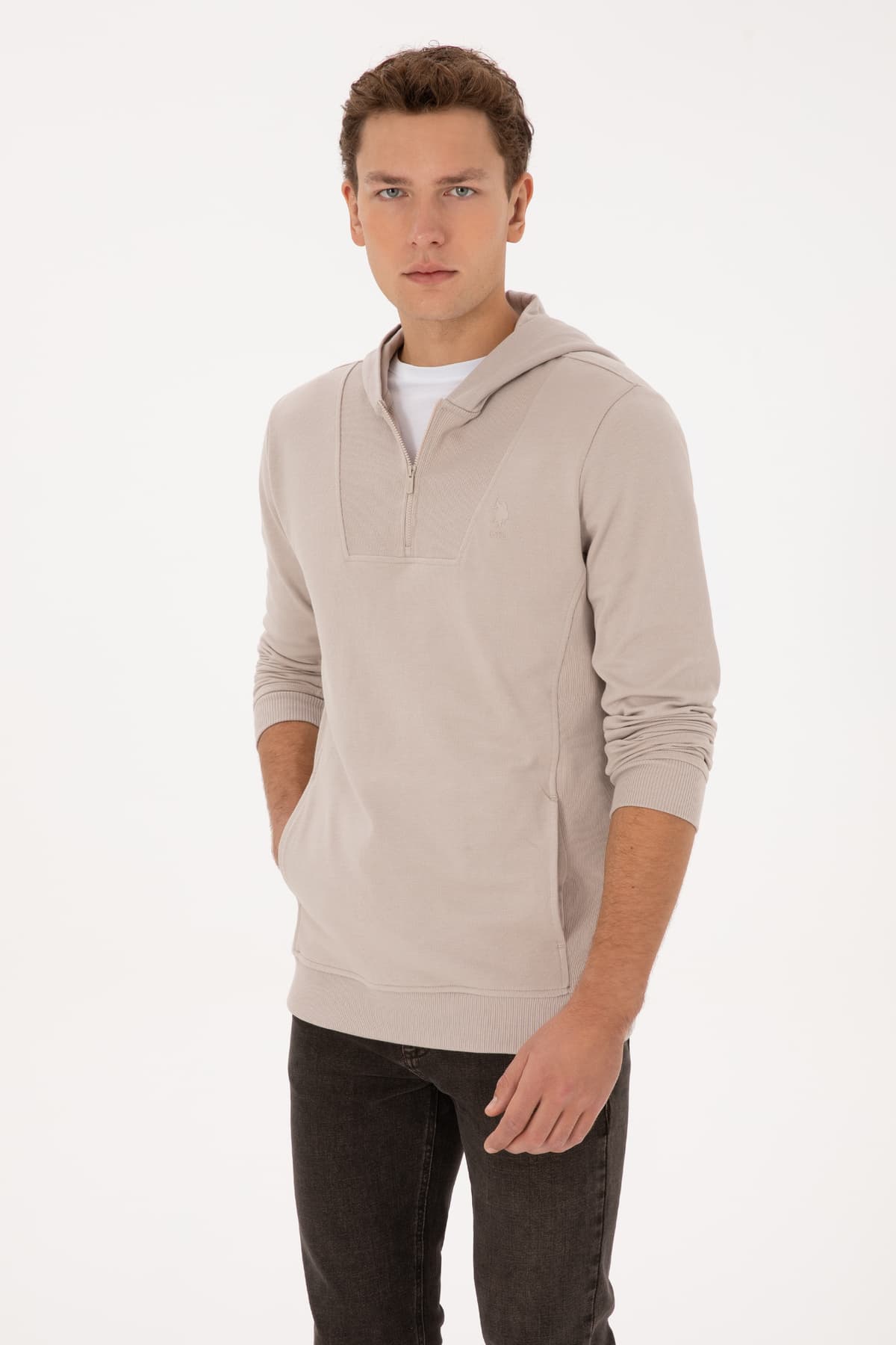 سوئیشرت مردانه U.S. Polo Assn. فیت معمولی نیمزیپ کلاهدار سنگی مدل 50316391-VR049 سوئیشرت مردانه U.S. Polo Assn. فیت معمولی نیمزیپ کلاهدار سنگی مدل 50316391-VR049