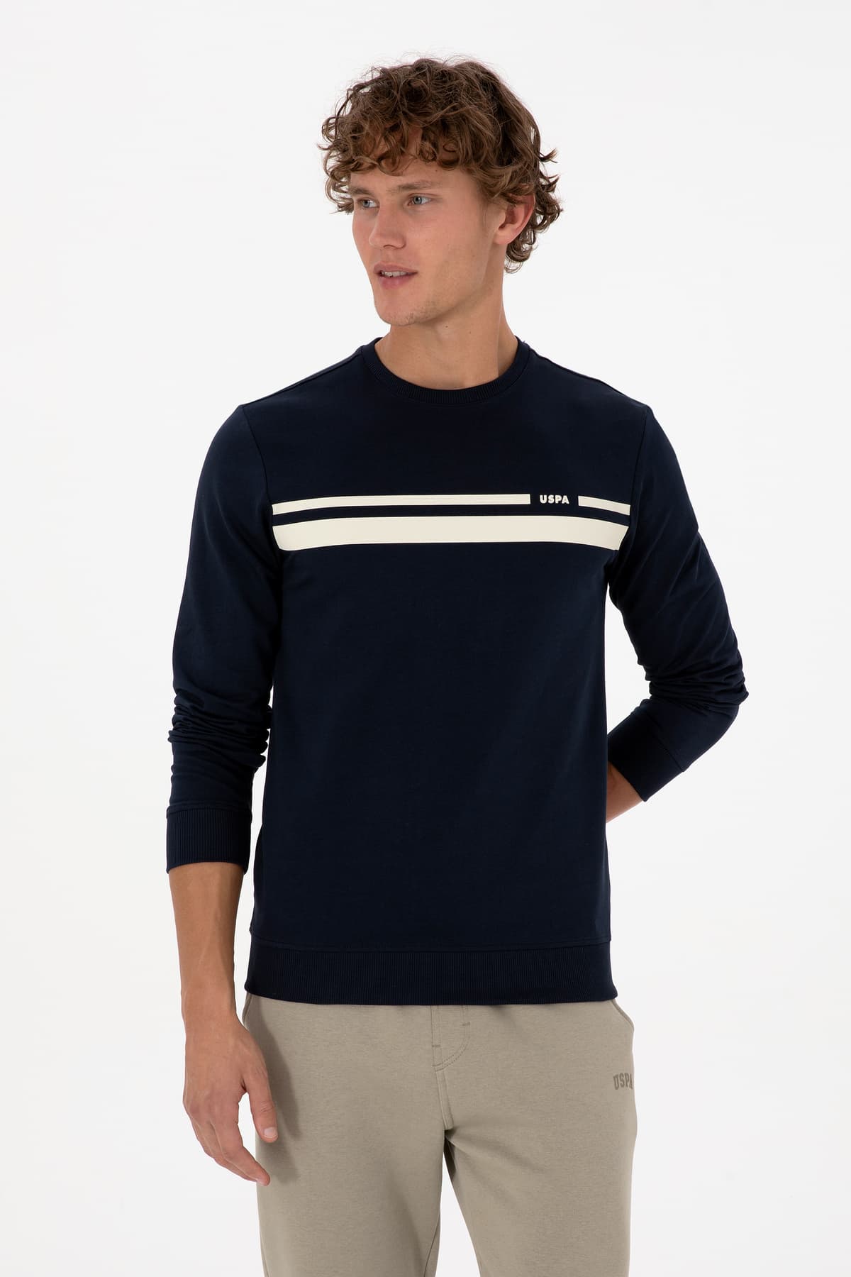 سویشرت مردانه U.S. Polo Assn. یقه گرد فیت معمولی نازک سرمهای مدل 50313801-VR033 سویشرت مردانه U.S. Polo Assn. یقه گرد فیت معمولی نازک سرمهای مدل 50313801-VR033