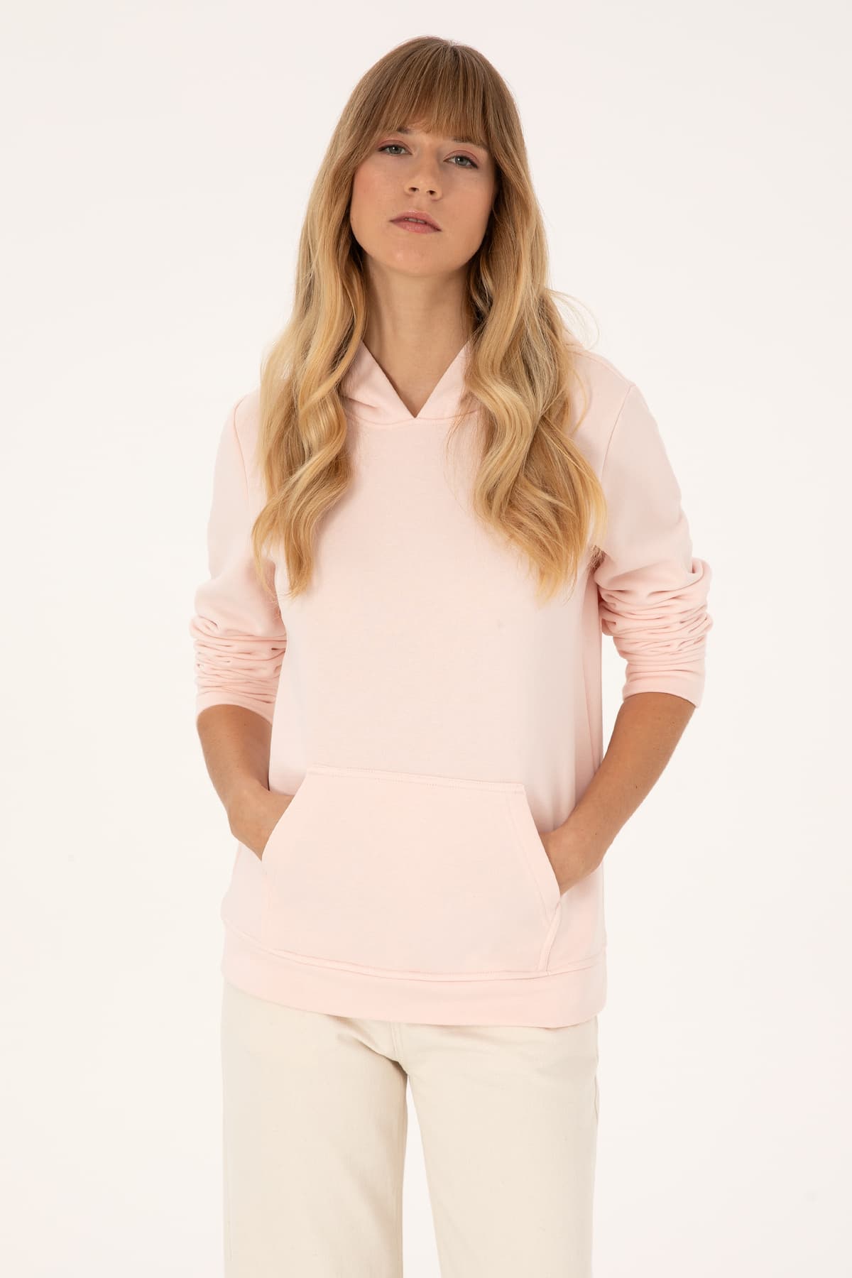 سوئیشرت زنانه U.S. Polo Assn. کلاهدار صورتی روشن مدل 50320557-VR078 سوئیشرت زنانه U.S. Polo Assn. کلاهدار صورتی روشن مدل 50320557-VR078