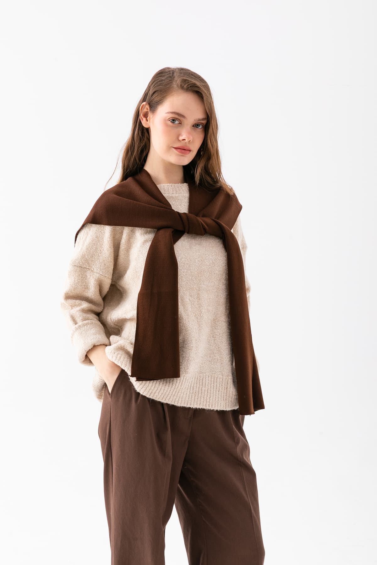 شال بافتنی یونیسکس Wega Moda بوهو پچورک با طرح مربعی شال بافتنی یونیسکس Wega Moda بوهو پچورک با طرح مربعی