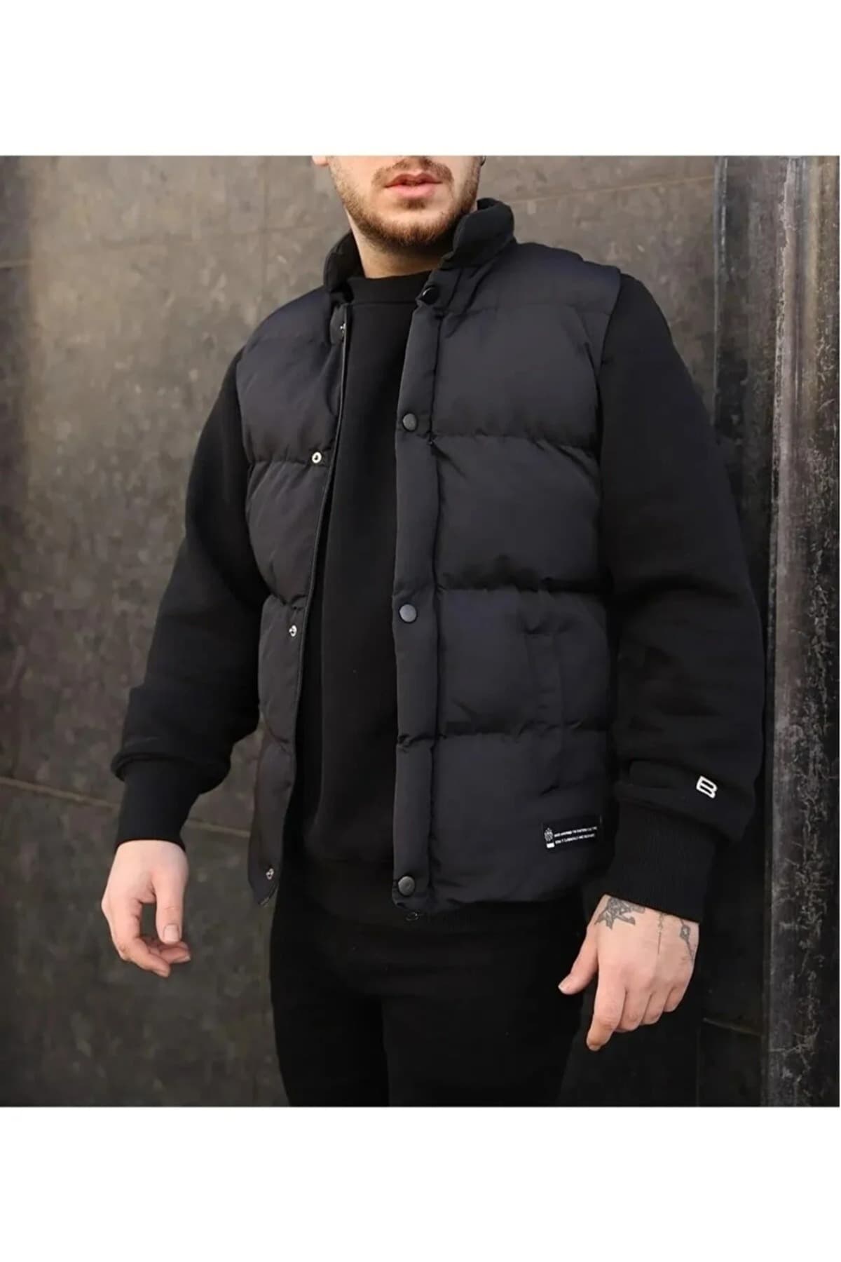 جلیقه پافر مردانه Modonwear مشکی فیت جذب یقه ایستاده جلیقه پافر مردانه Modonwear مشکی فیت جذب یقه ایستاده