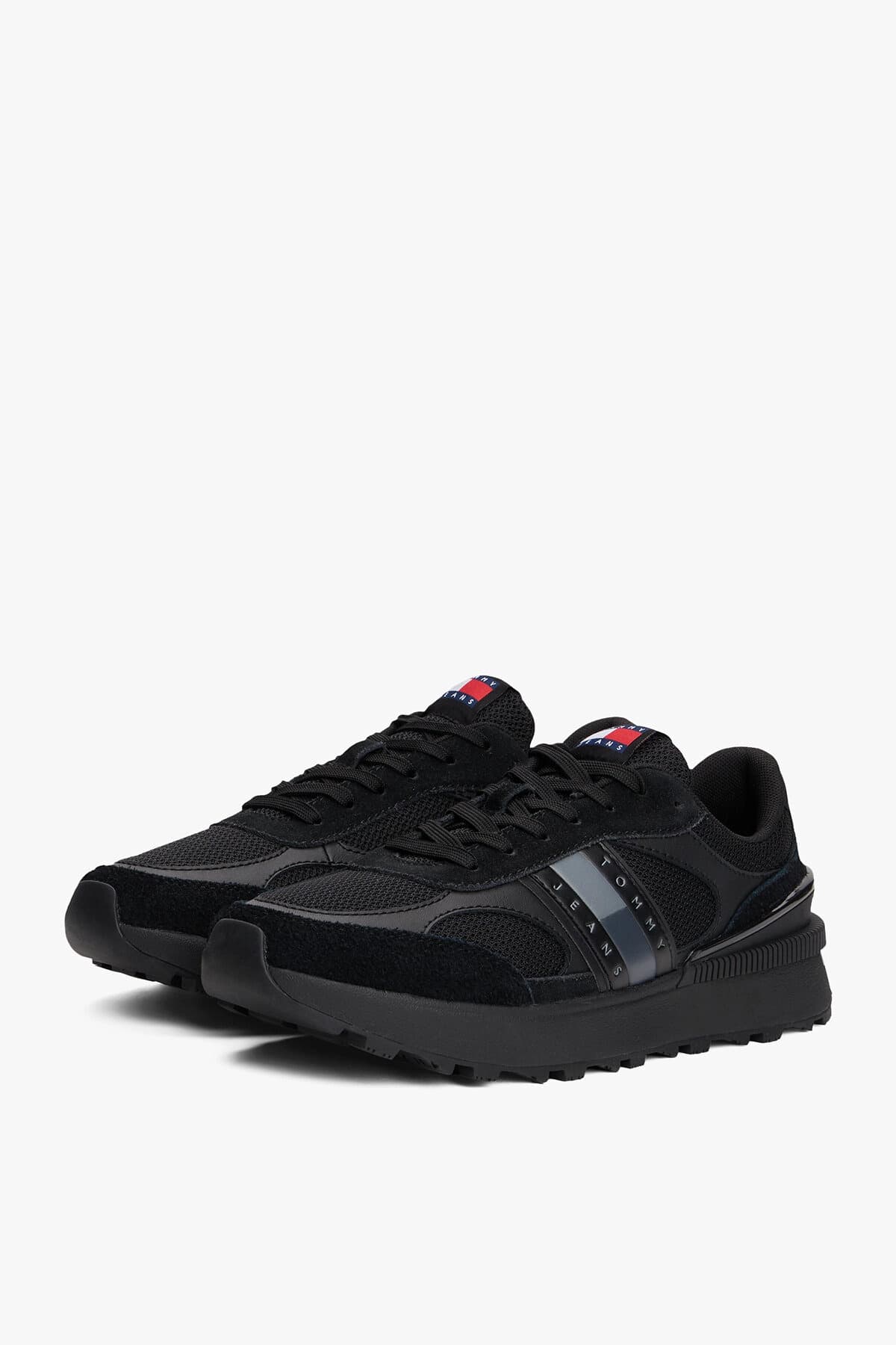 کفش اسنیکر مردانه Tommy Hilfiger مدل EM0EM01537BDS کفش اسنیکر مردانه Tommy Hilfiger مدل EM0EM01537BDS