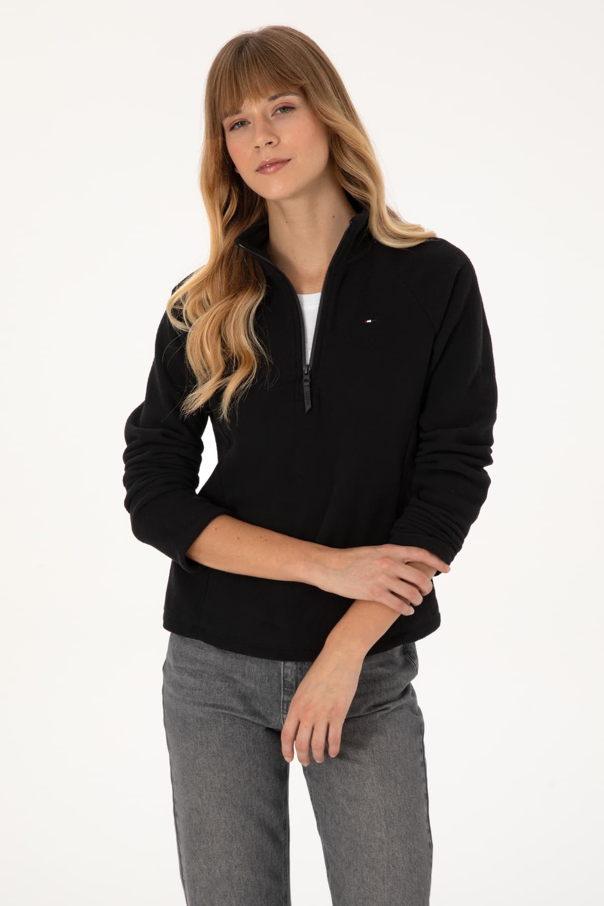 سویشرت زنانه U.S. Polo Assn. پلار یقهایستاده زیپدار مشکی مدل 50316714-VR046 سویشرت زنانه U.S. Polo Assn. پلار یقهایستاده زیپدار مشکی مدل 50316714-VR046