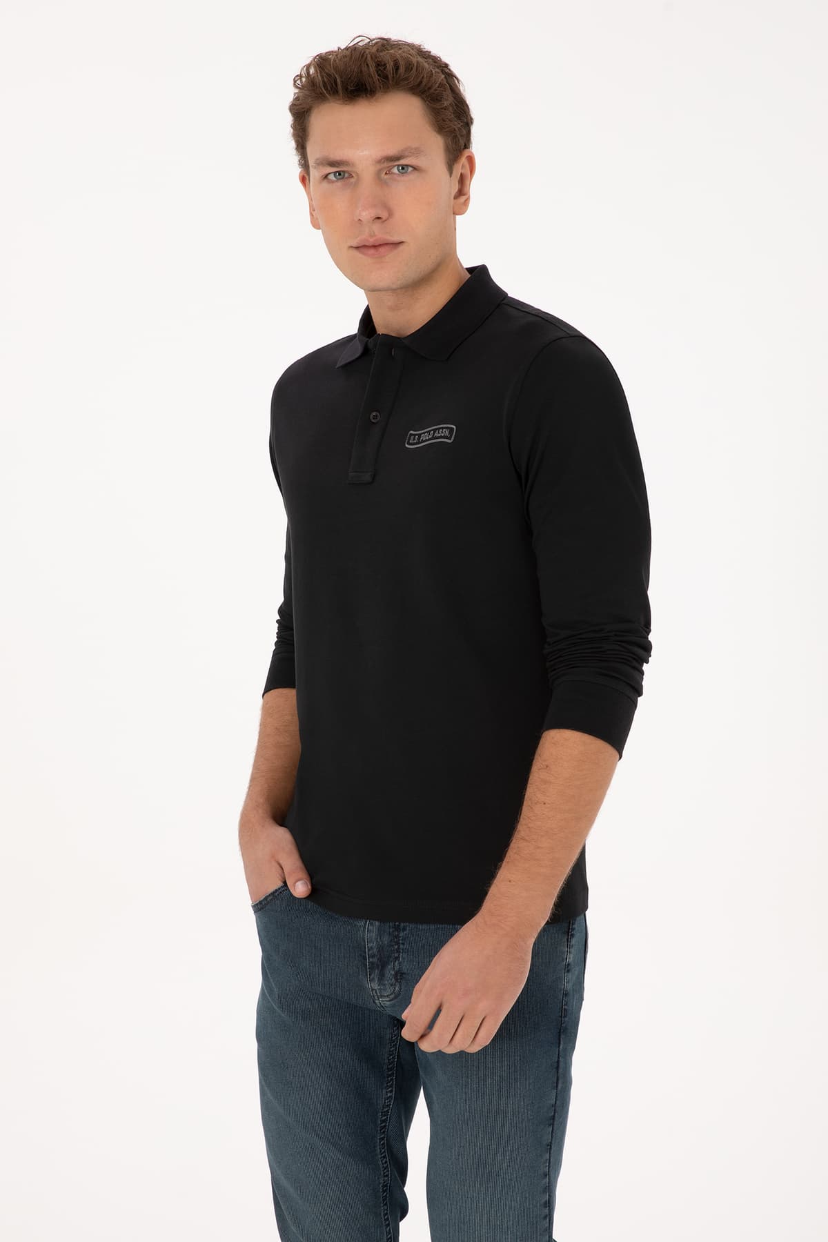 سوئیشرت مردانه U.S. Polo Assn. فیت معمولی یقه پولو مشکی مدل 50315454-VR046 سوئیشرت مردانه U.S. Polo Assn. فیت معمولی یقه پولو مشکی مدل 50315454-VR046