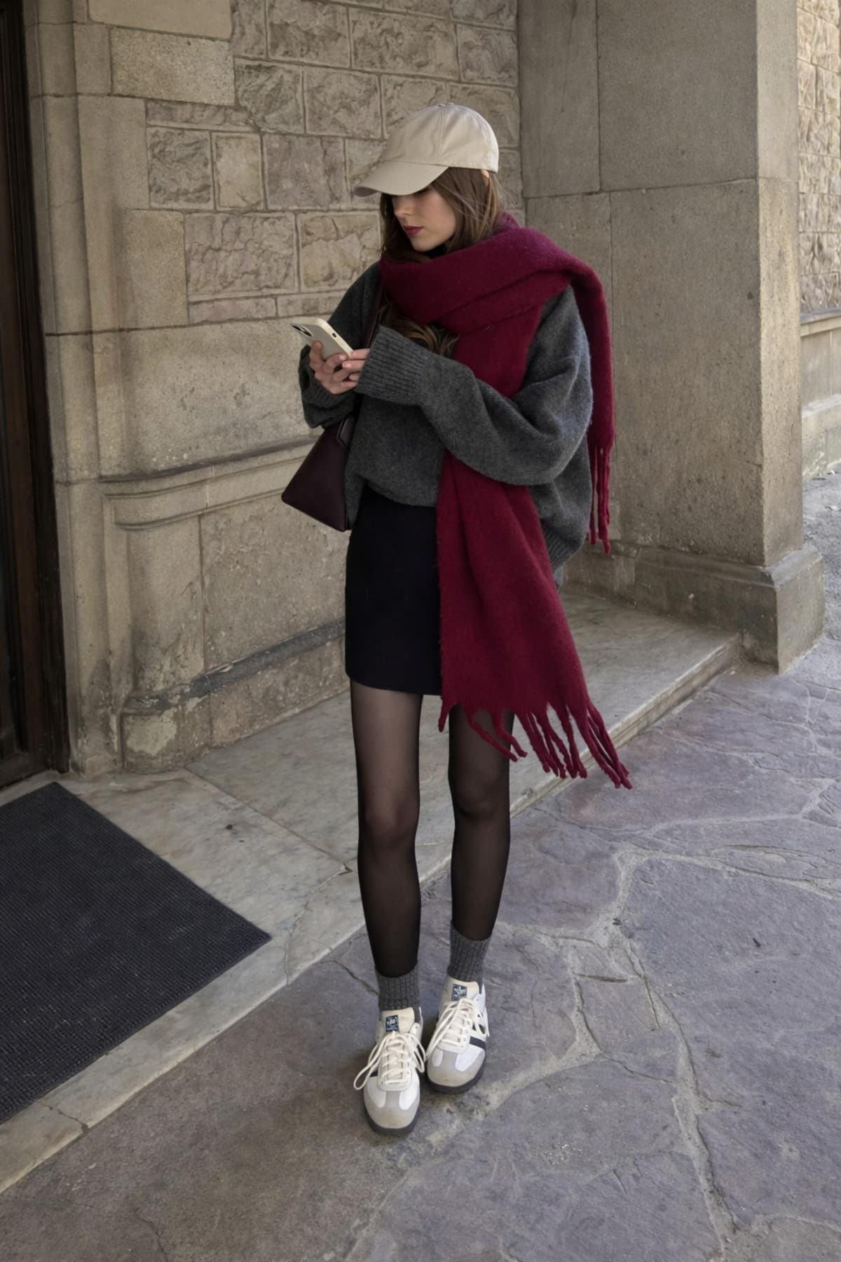 شال گردن مردانه Wega Moda بوردو مدل Puffy Cherry شال گردن مردانه Wega Moda بوردو مدل Puffy Cherry