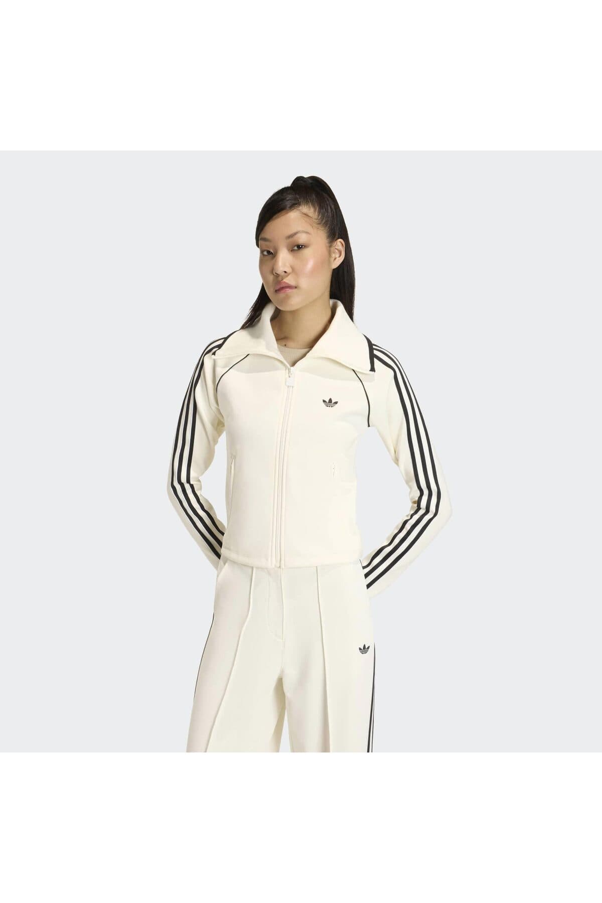 ژاکت زنانه adidas سفید مدل KD2965 ژاکت زنانه adidas سفید مدل KD2965