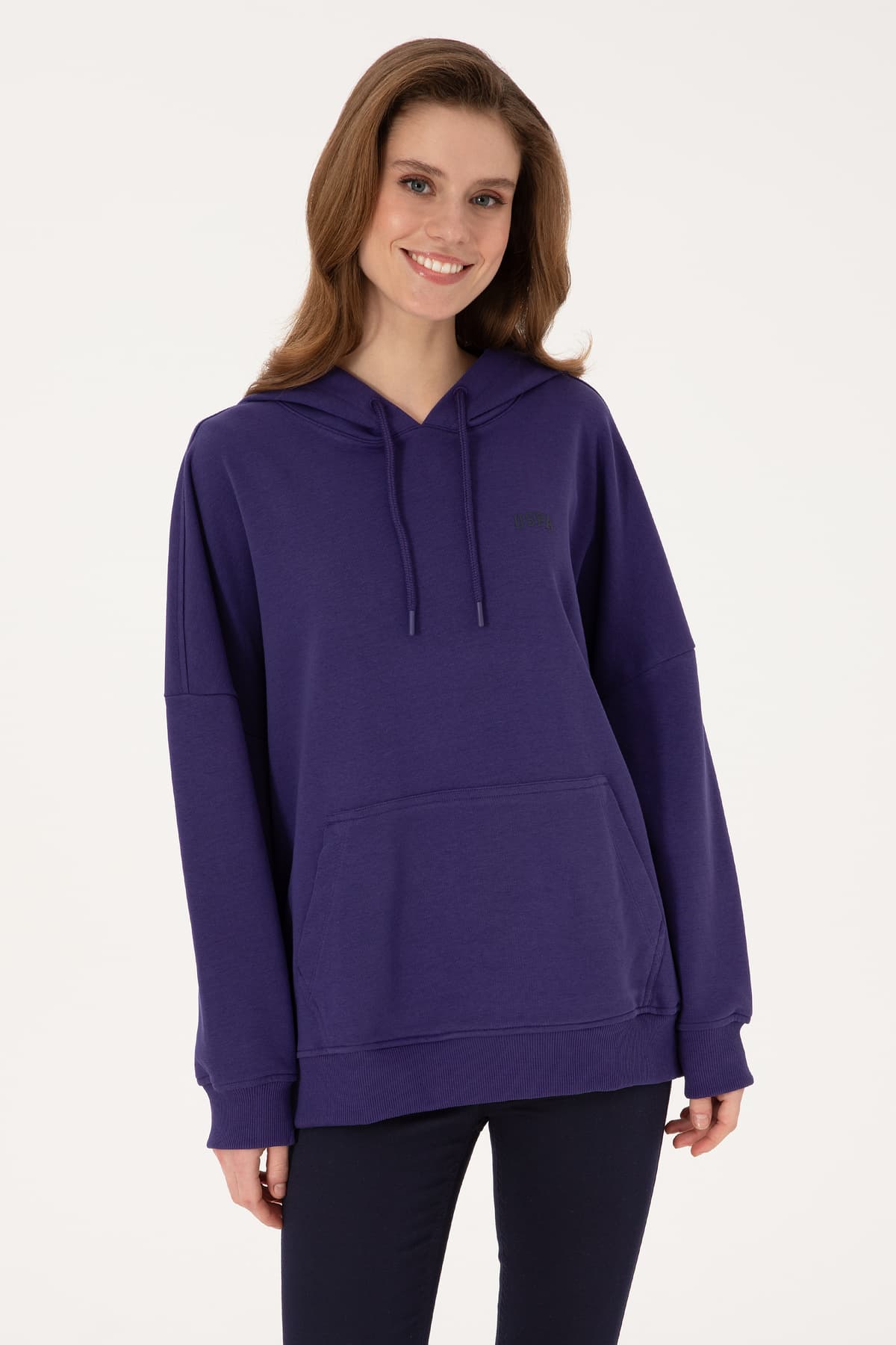 سوئیشرت زنانه U.S. Polo Assn. با کلاه بنفش مدل 50297324-VR038 سوئیشرت زنانه U.S. Polo Assn. با کلاه بنفش مدل 50297324-VR038