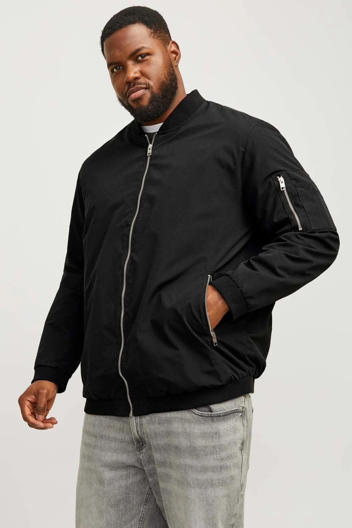 ژاکت بامبر مردانه Jack & Jones بزرگسایز مدل 12173990 ژاکت بامبر مردانه Jack & Jones بزرگسایز مدل 12173990