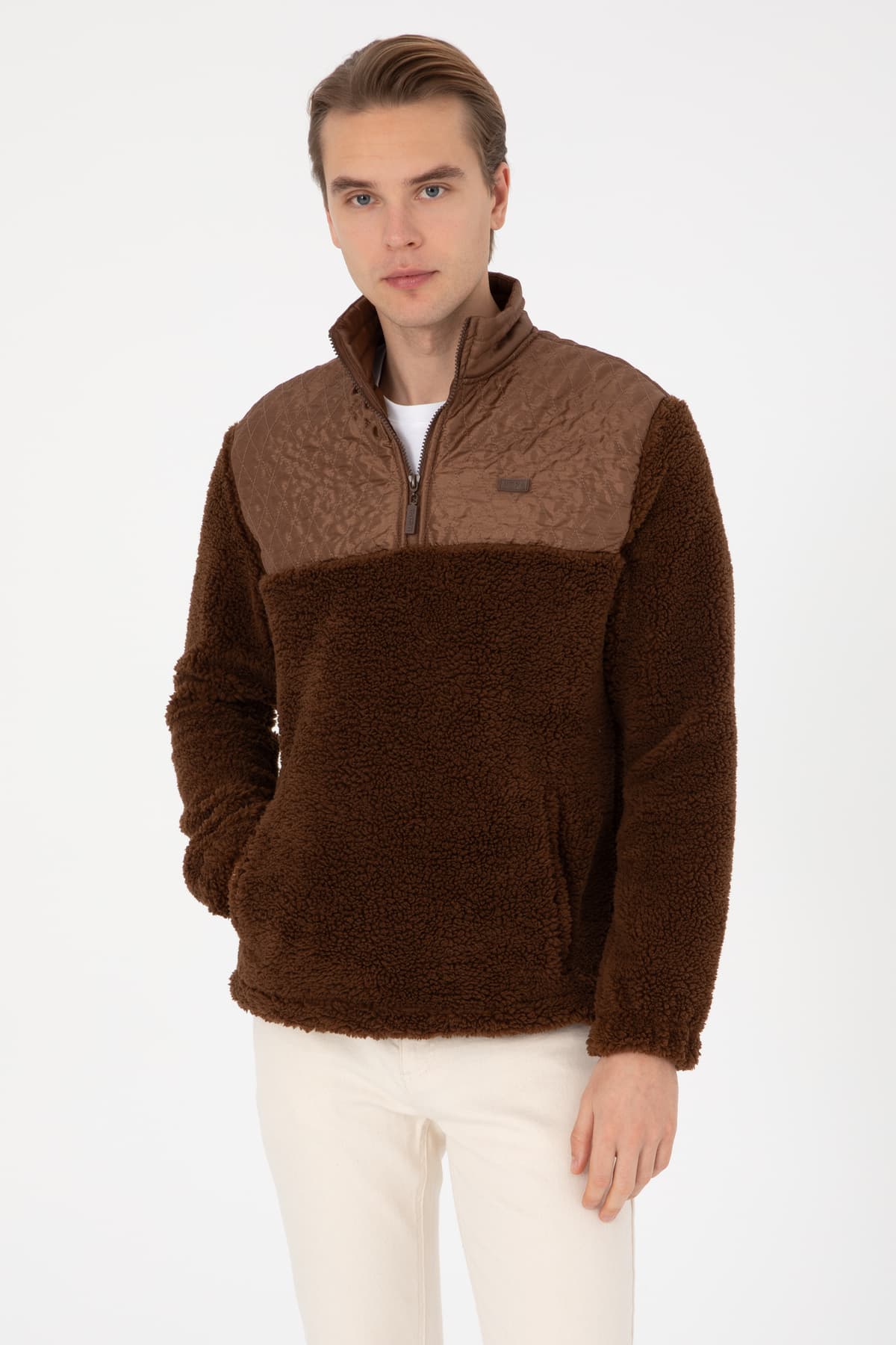 سوئیشرت مردانه U.S. Polo Assn. فیت کامفورت نیم زیپ قهوهای مدل 50309995-VR029 سوئیشرت مردانه U.S. Polo Assn. فیت کامفورت نیم زیپ قهوهای مدل 50309995-VR029