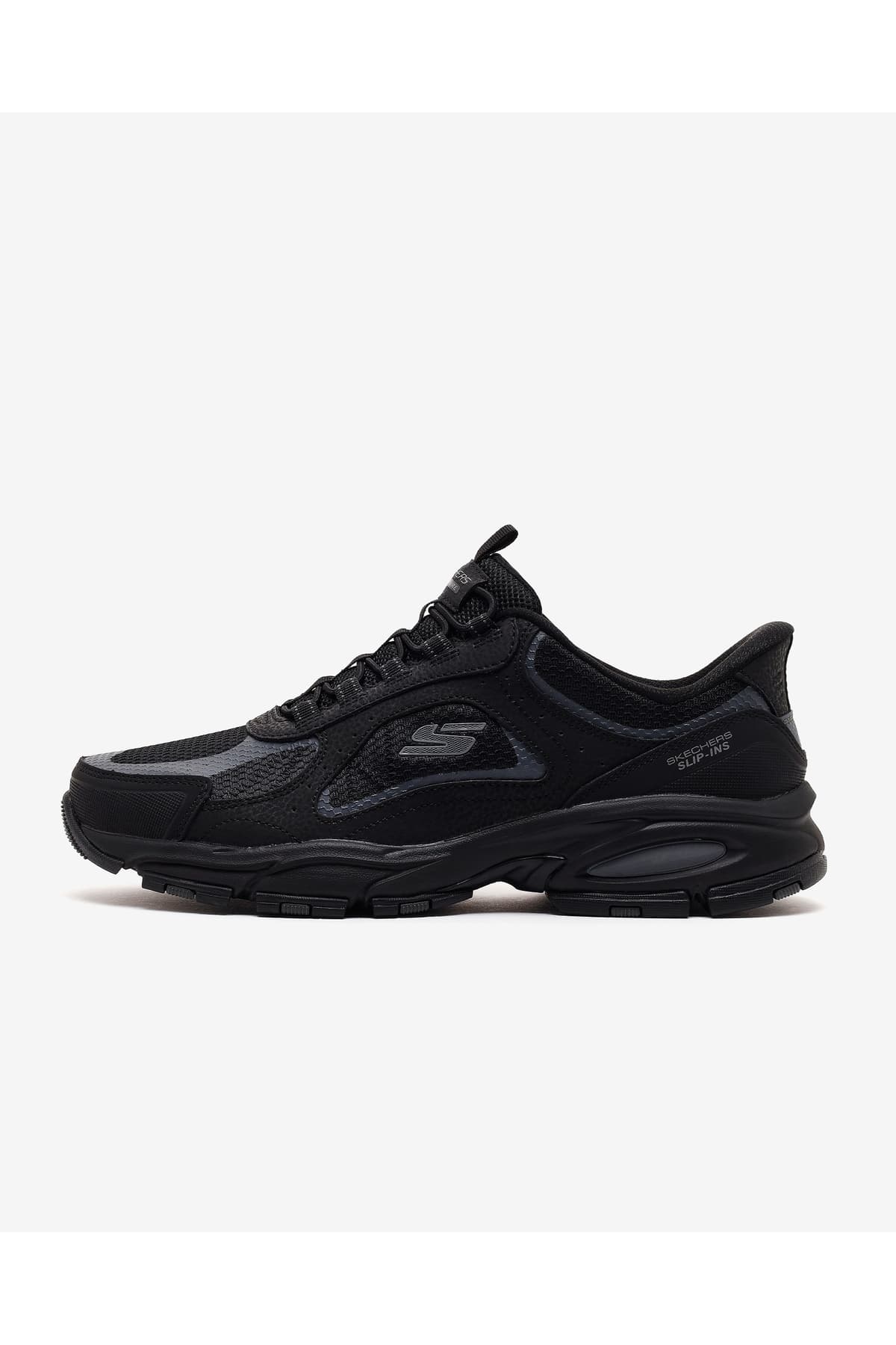 کفش اوتدور مردانه Skechers مشکی مدل VIGOR 2.0 237175 BBK کفش اوتدور مردانه Skechers مشکی مدل VIGOR 2.0 237175 BBK