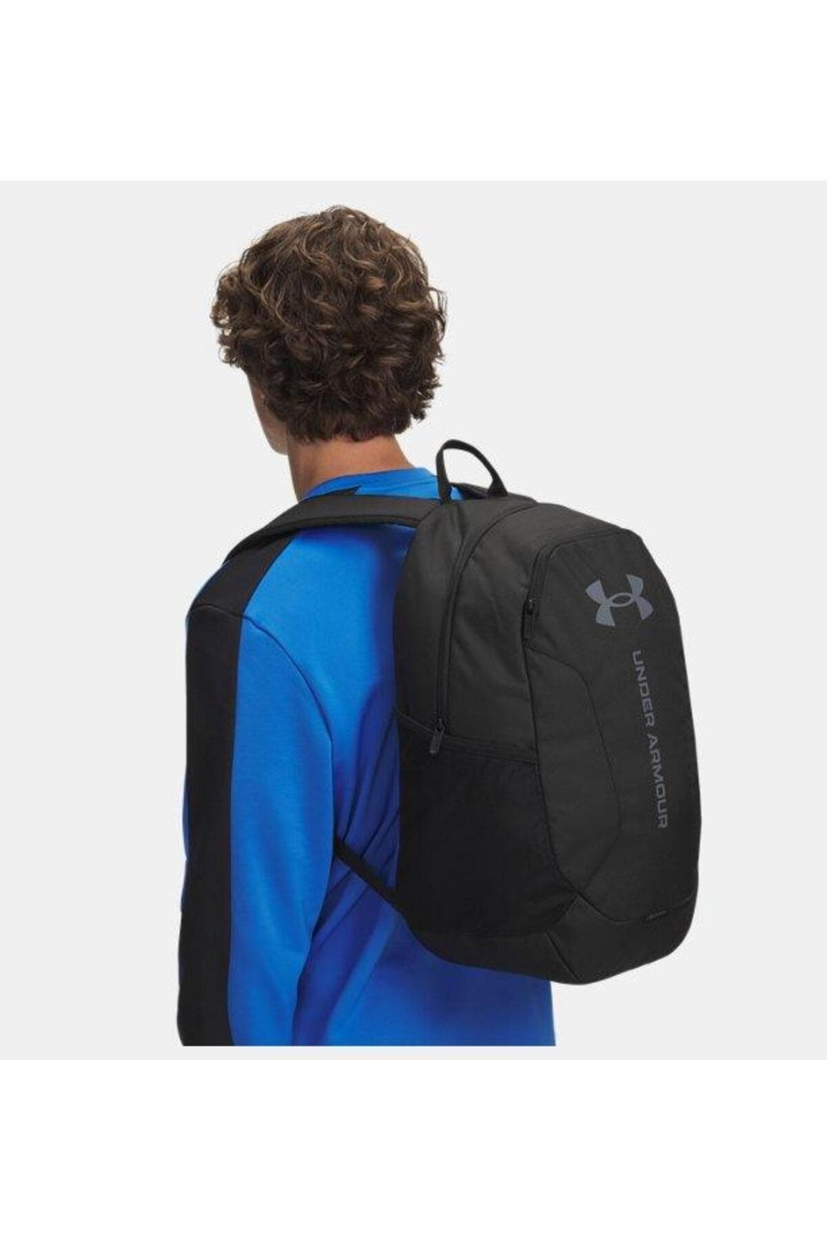 کولهپشتی زنانه Under Armour مدل UA Hustle Lite مشکی کولهپشتی زنانه Under Armour مدل UA Hustle Lite مشکی