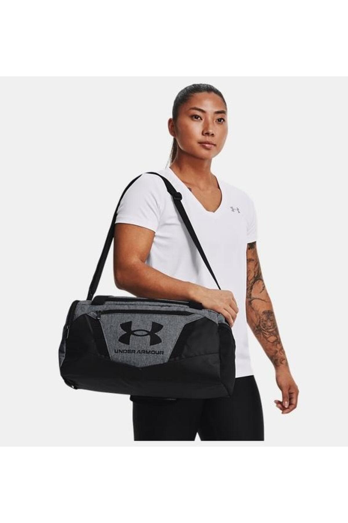 ساک ورزشی Under Armour UA Undeniable 5.0 Duffle XS خاکستری پیتچ ملانژ متوسط ساک ورزشی Under Armour UA Undeniable 5.0 Duffle XS خاکستری پیتچ ملانژ متوسط