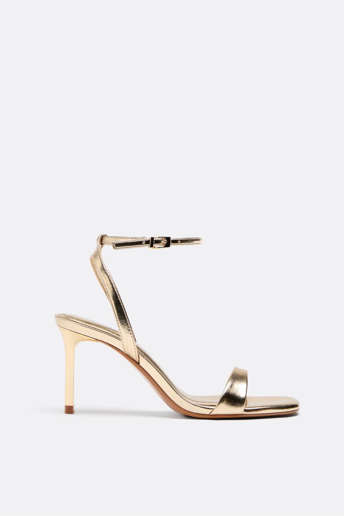 صندل زنانه Stradivarius پاشنه سوزنی صندل زنانه Stradivarius پاشنه سوزنی