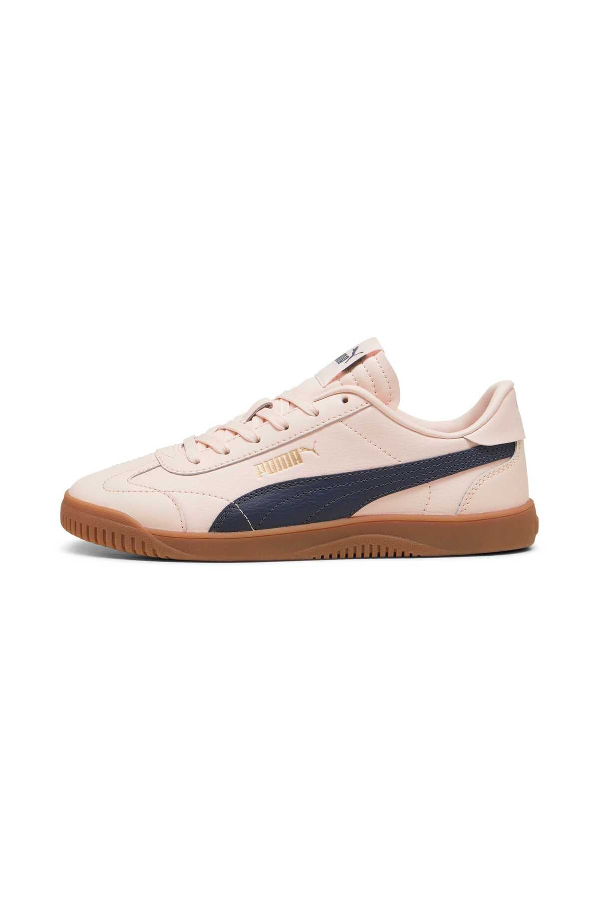کفش زنانه Puma مدل Club 5v5 کفش زنانه Puma مدل Club 5v5