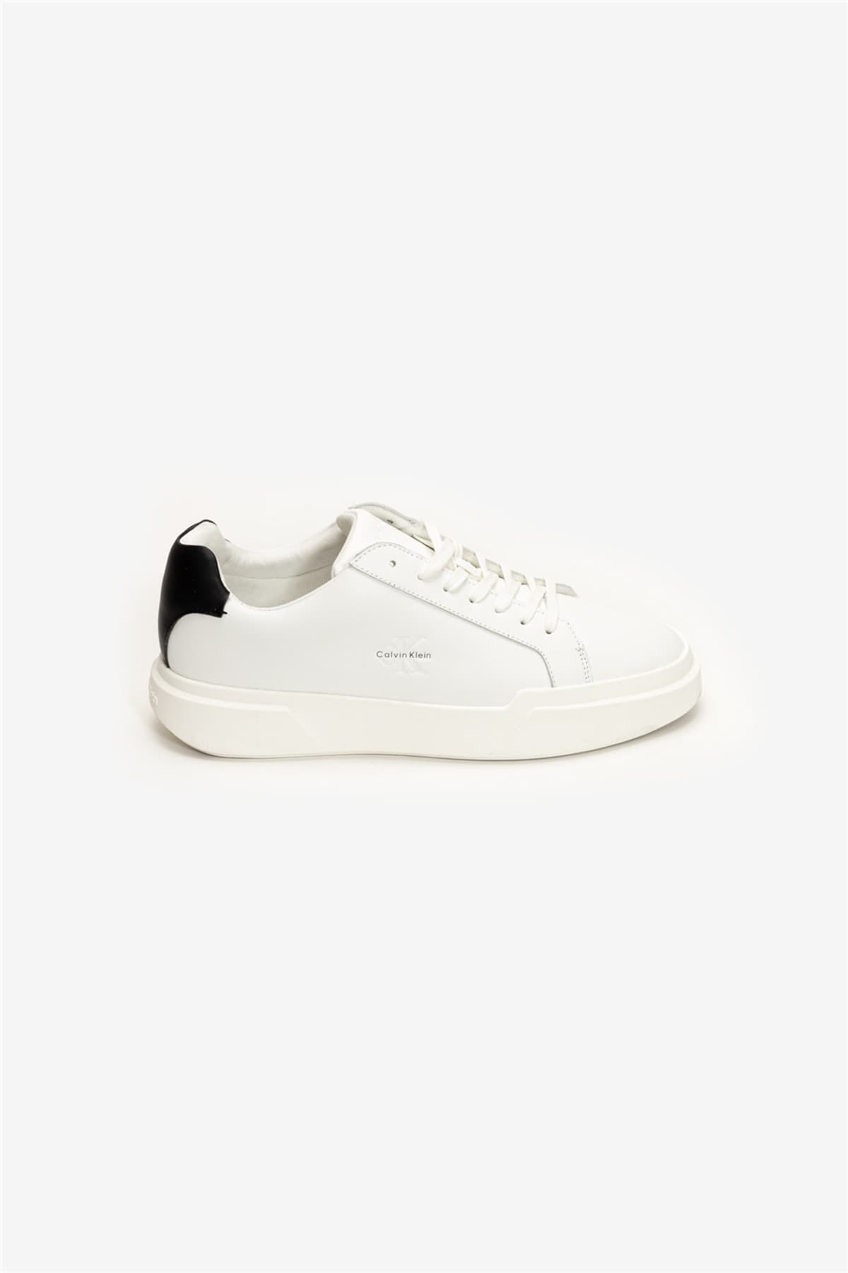 کفش اسنیکر مردانه Calvin Klein Chunky Cupsole Laceu سفید کفش اسنیکر مردانه Calvin Klein Chunky Cupsole Laceu سفید
