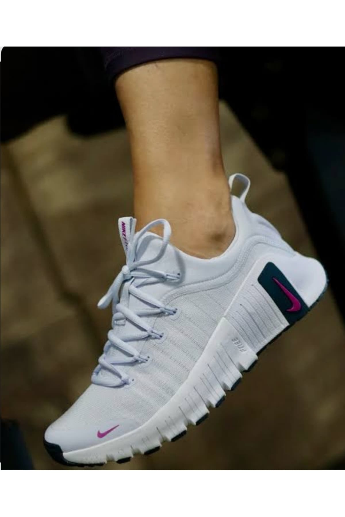 کفش فیتنس زنانه Nike Free Metcon 6 کفش فیتنس زنانه Nike Free Metcon 6