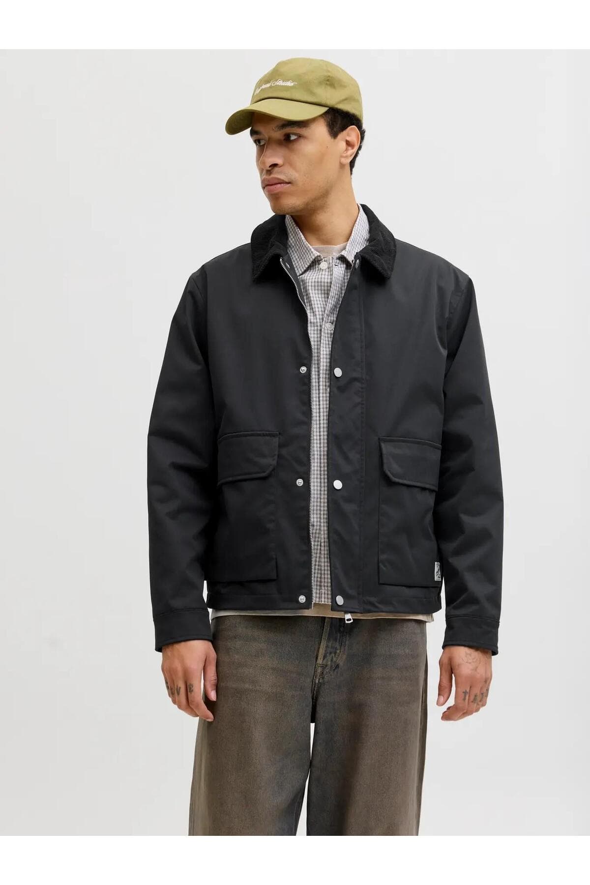 ژاکت مردانه Jack & Jones مشکی Barn مدل Jorcatskills 12291660-Black ژاکت مردانه Jack & Jones مشکی Barn مدل Jorcatskills 12291660-Black