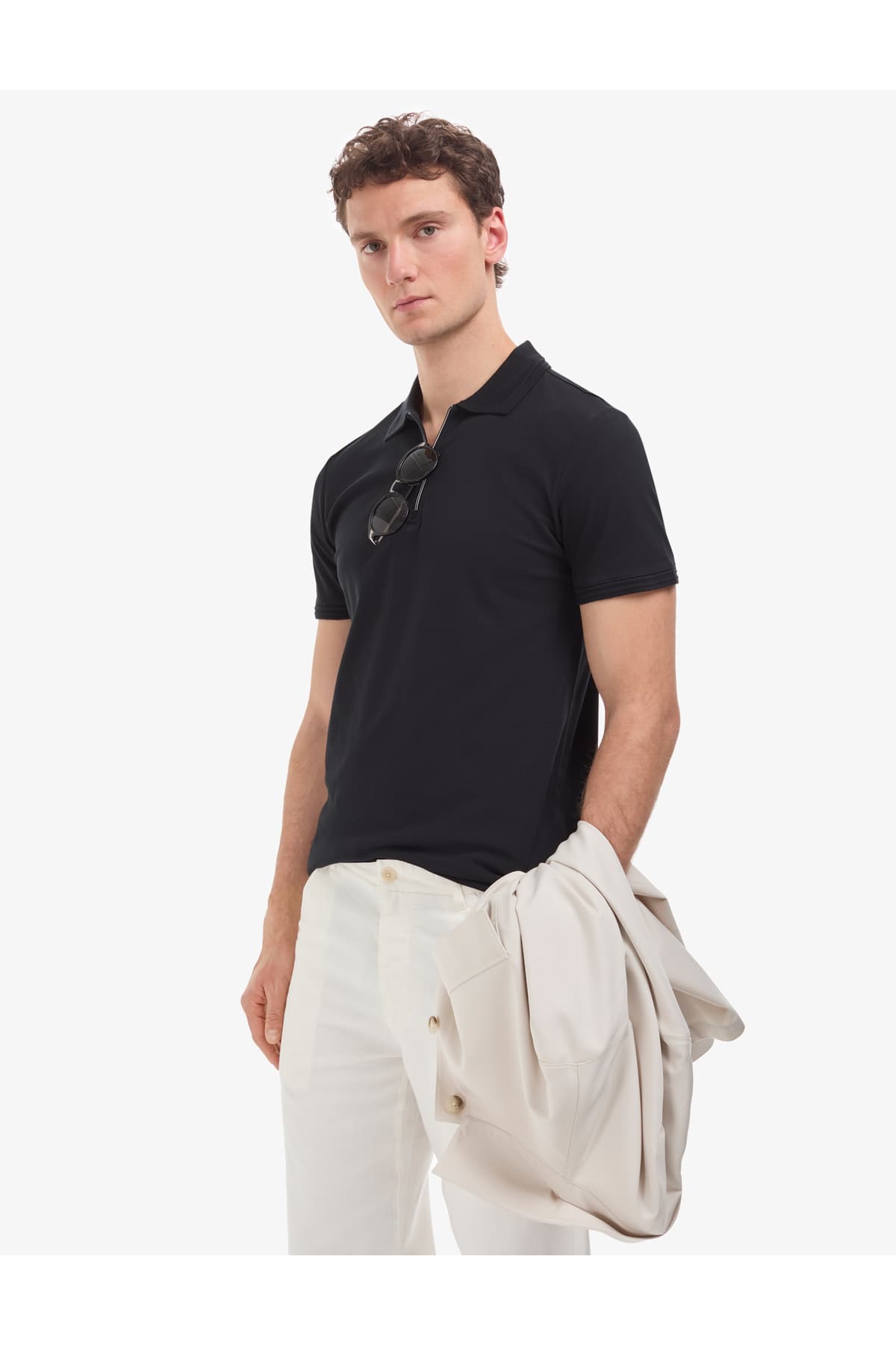 تیشرت یقه پولو Pierre Cardin مشکی فیت اسلیم 100% نخی زیپدار مدل 50325311-VR046 تیشرت یقه پولو Pierre Cardin مشکی فیت اسلیم 100% نخی زیپدار مدل 50325311-VR046