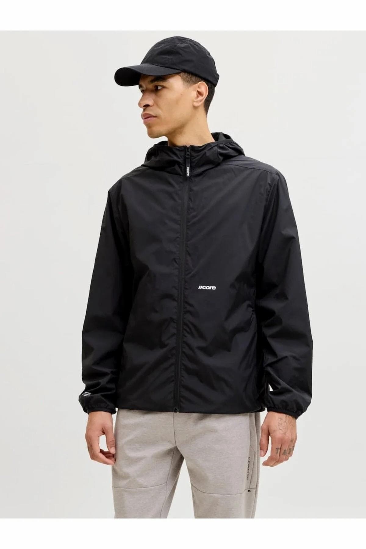 ژاکت مردانه Jack & Jones مشکی چهارفصل مدل JCOCLUB ژاکت مردانه Jack & Jones مشکی چهارفصل مدل JCOCLUB