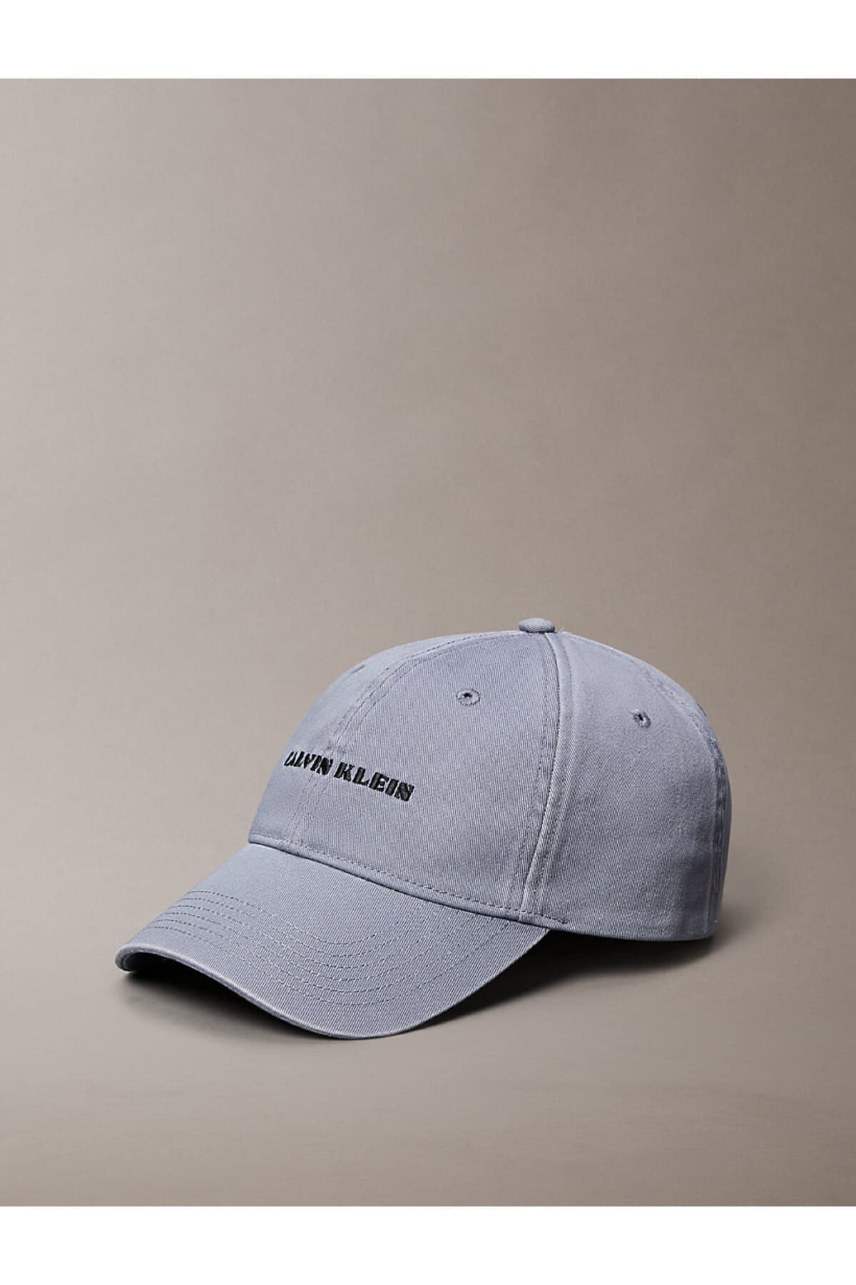کلاه مردانه Calvin Klein با طرح گرافیکی کلاه مردانه Calvin Klein با طرح گرافیکی