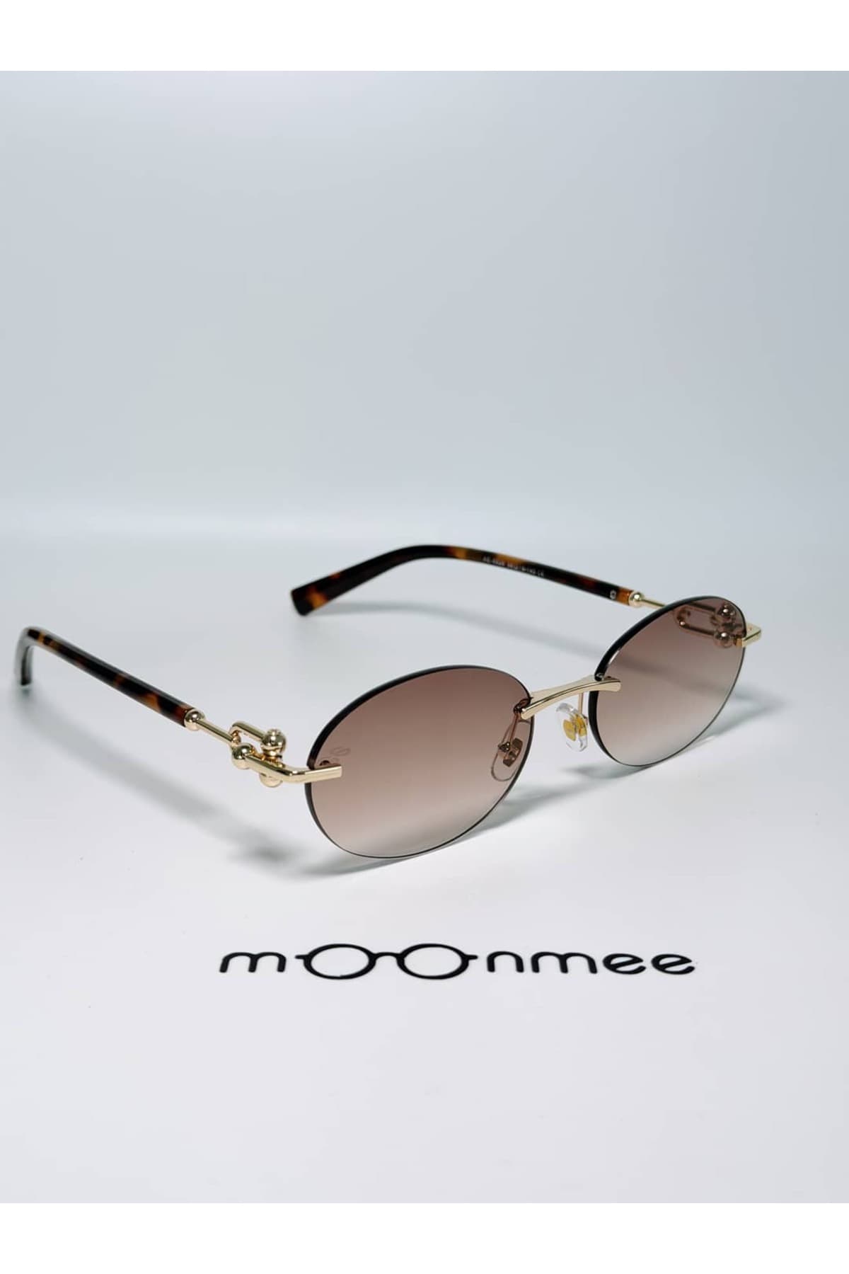 عینک آفتابی زنانه MOONMEE بیضی با عدسی تراشخورده گرادیانی UV400 مدل Lipafi عینک آفتابی زنانه MOONMEE بیضی با عدسی تراشخورده گرادیانی UV400 مدل Lipafi