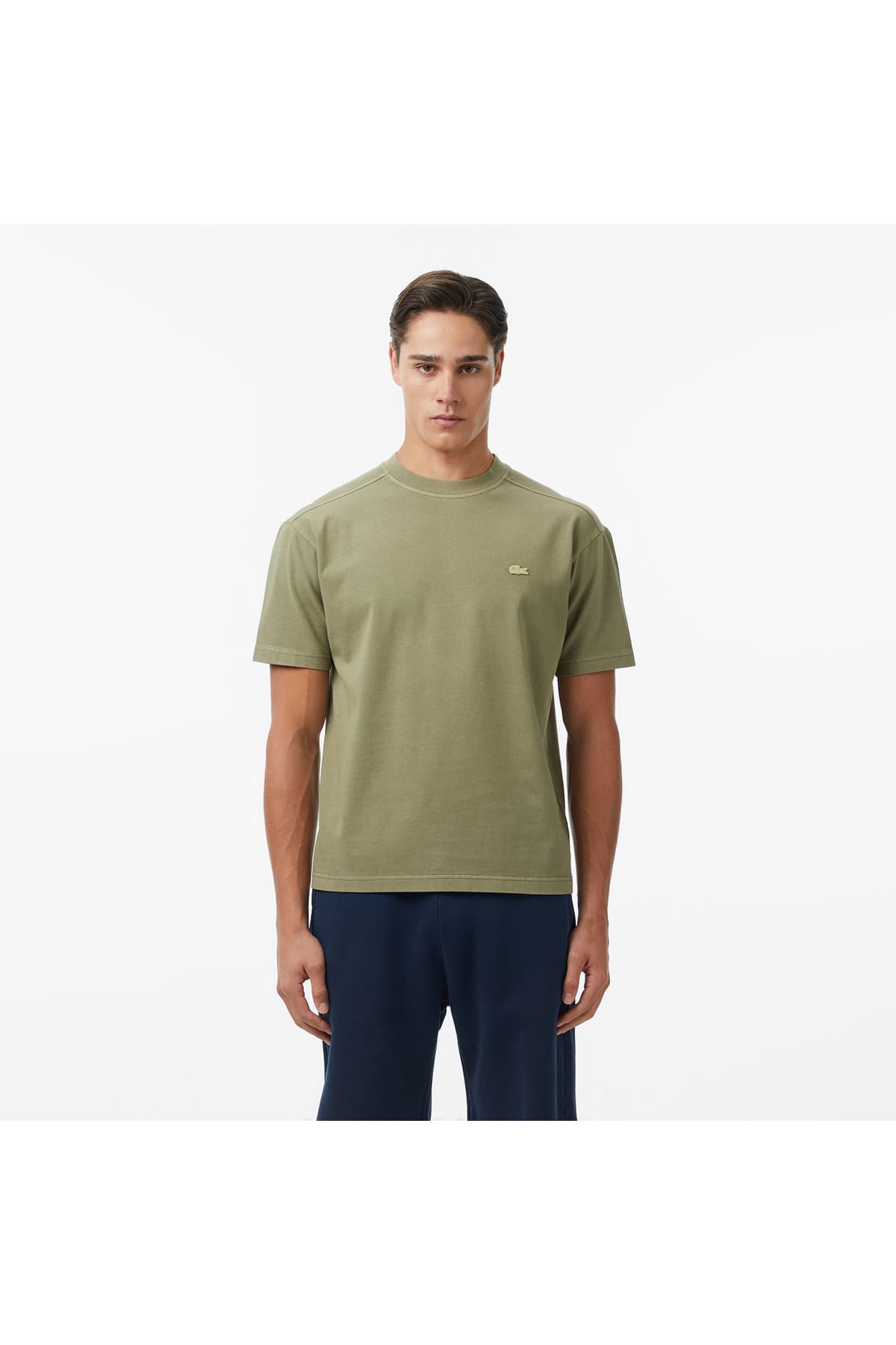 تی شرت مردانه لاکاست مدل Relaxed Fit یقه گرد رنگ تیره خاکستری تی شرت مردانه لاکاست مدل Relaxed Fit یقه گرد رنگ تیره خاکستری