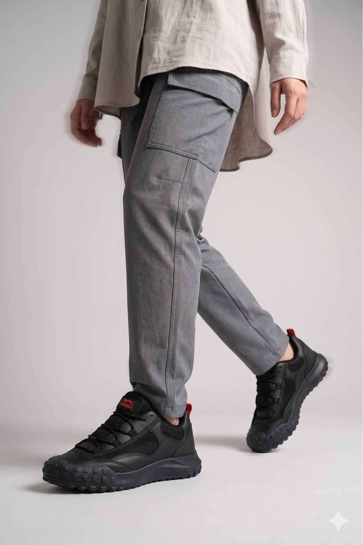 کفش ورزشی روزمره زنانه Slazenger مدل THERMO KTN مشکی/قرمز کفش ورزشی روزمره زنانه Slazenger مدل THERMO KTN مشکی/قرمز