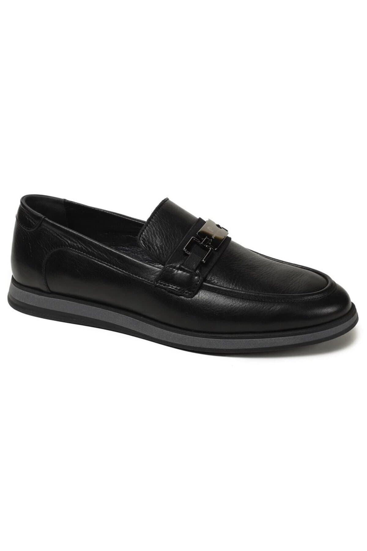 کفش لوفر روزمره مردانه Pierre Cardin چرمی مشکی مدل 63601 کفش لوفر روزمره مردانه Pierre Cardin چرمی مشکی مدل 63601
