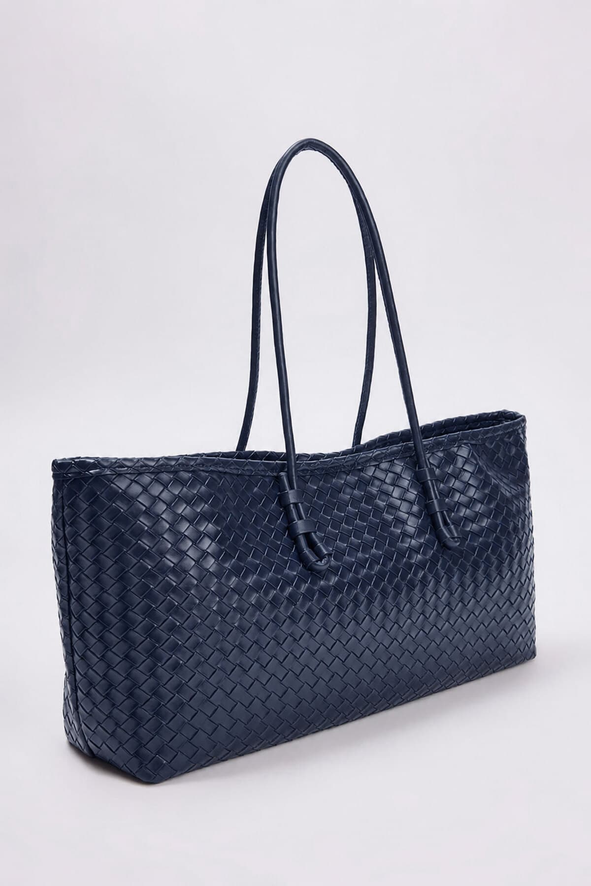 کیف دوشی زنانه Housebags بافت سرمهای مدل Siena کیف دوشی زنانه Housebags بافت سرمهای مدل Siena