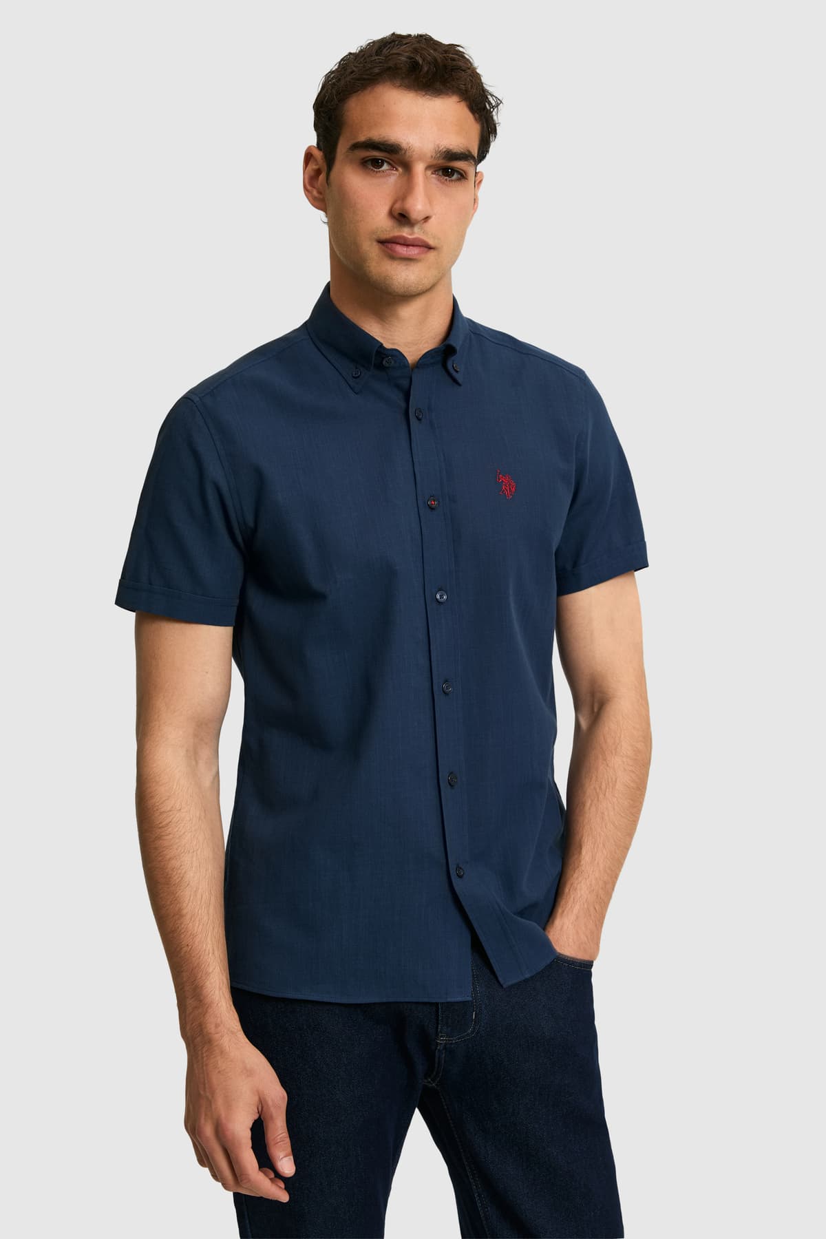 پیراهن آستین کوتاه مردانه U.S. Polo Assn. زرشکی مدل 50324727-VR223 پیراهن آستین کوتاه مردانه U.S. Polo Assn. زرشکی مدل 50324727-VR223