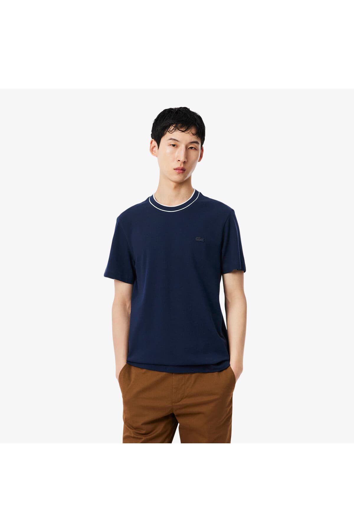 تیشرت مردانه Lacoste فیت معمولی یقه گرد سرمهای تیشرت مردانه Lacoste فیت معمولی یقه گرد سرمهای