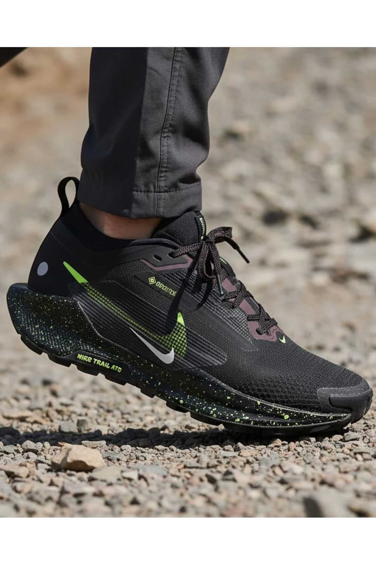 کفش دویدن مردانه Nike ضدآب GORE-TEX مدل Pegasus Trail 5 آبی کفش دویدن مردانه Nike ضدآب GORE-TEX مدل Pegasus Trail 5 آبی