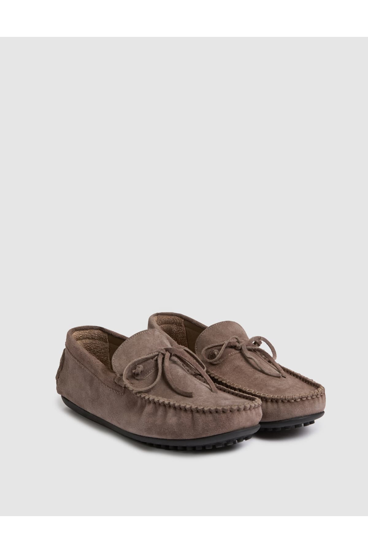 کفش لافر مردانه Pierre Cardin چرم 100 درصد جزئیات ریسمانی ویزون مدل 50327086-VR052 کفش لافر مردانه Pierre Cardin چرم 100 درصد جزئیات ریسمانی ویزون مدل 50327086-VR052
