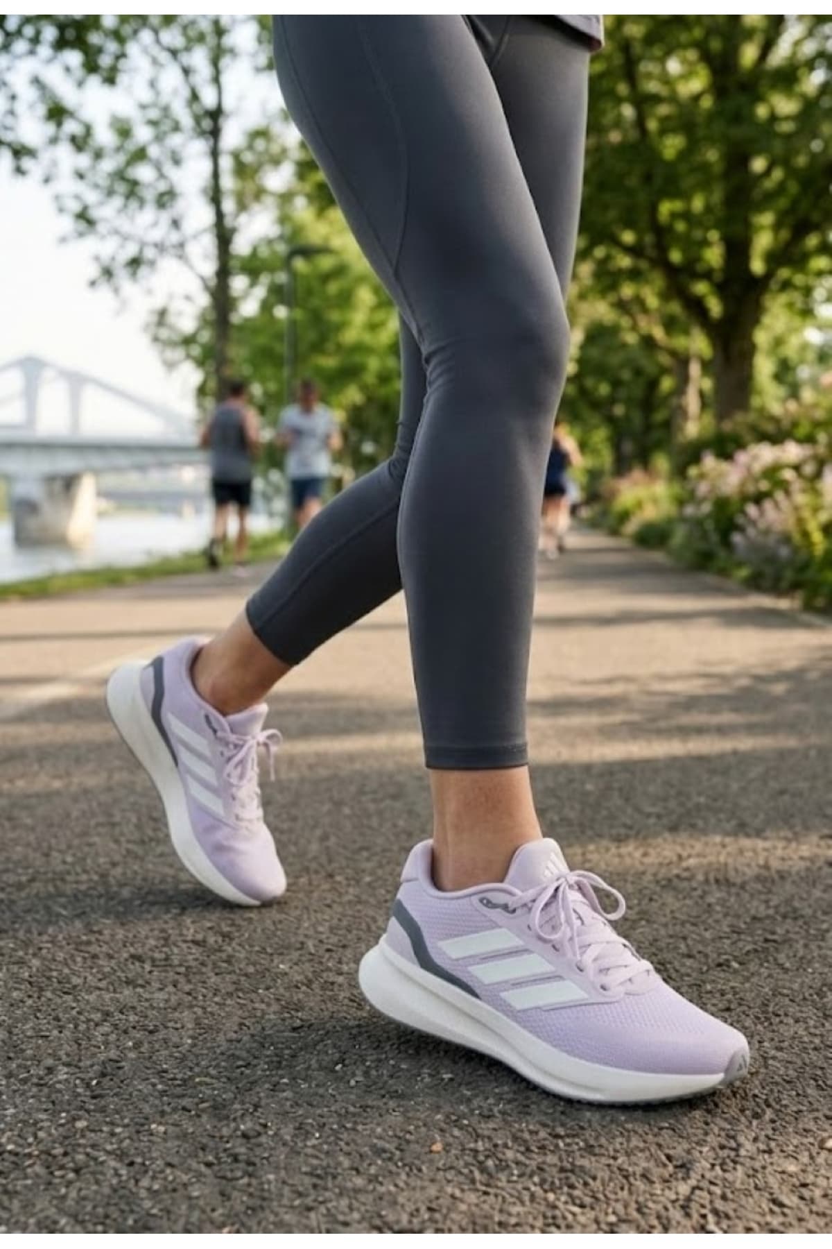 کفش کتانی اسپرت یونیسکس adidas راحت مناسب دویدن و استفاده روزمره مدل Runfalcon کفش کتانی اسپرت یونیسکس adidas راحت مناسب دویدن و استفاده روزمره مدل Runfalcon
