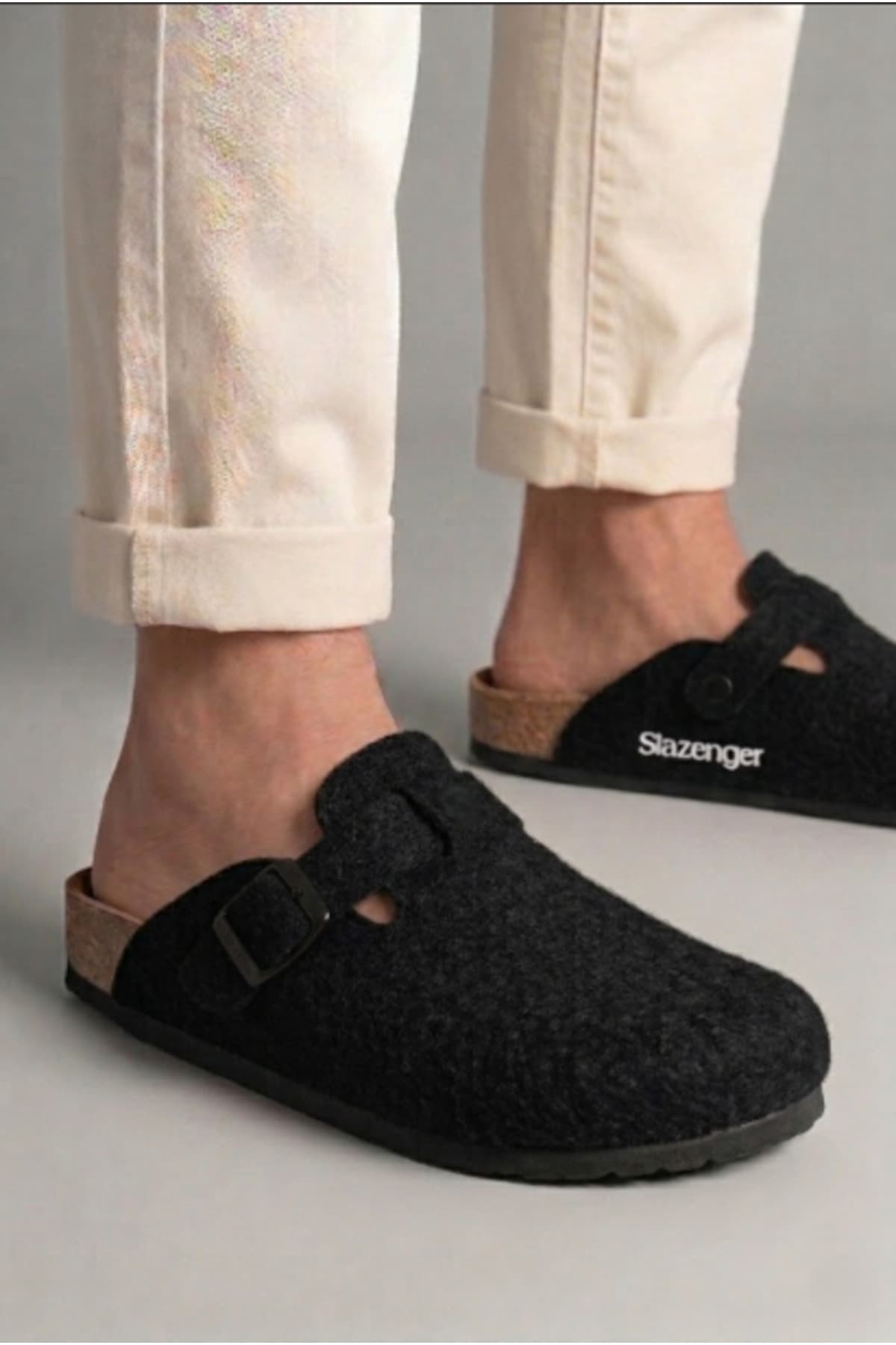 دمپایی خانگی یونیسکس Slazenger مدل Leo In نمدی سیاه دمپایی خانگی یونیسکس Slazenger مدل Leo In نمدی سیاه