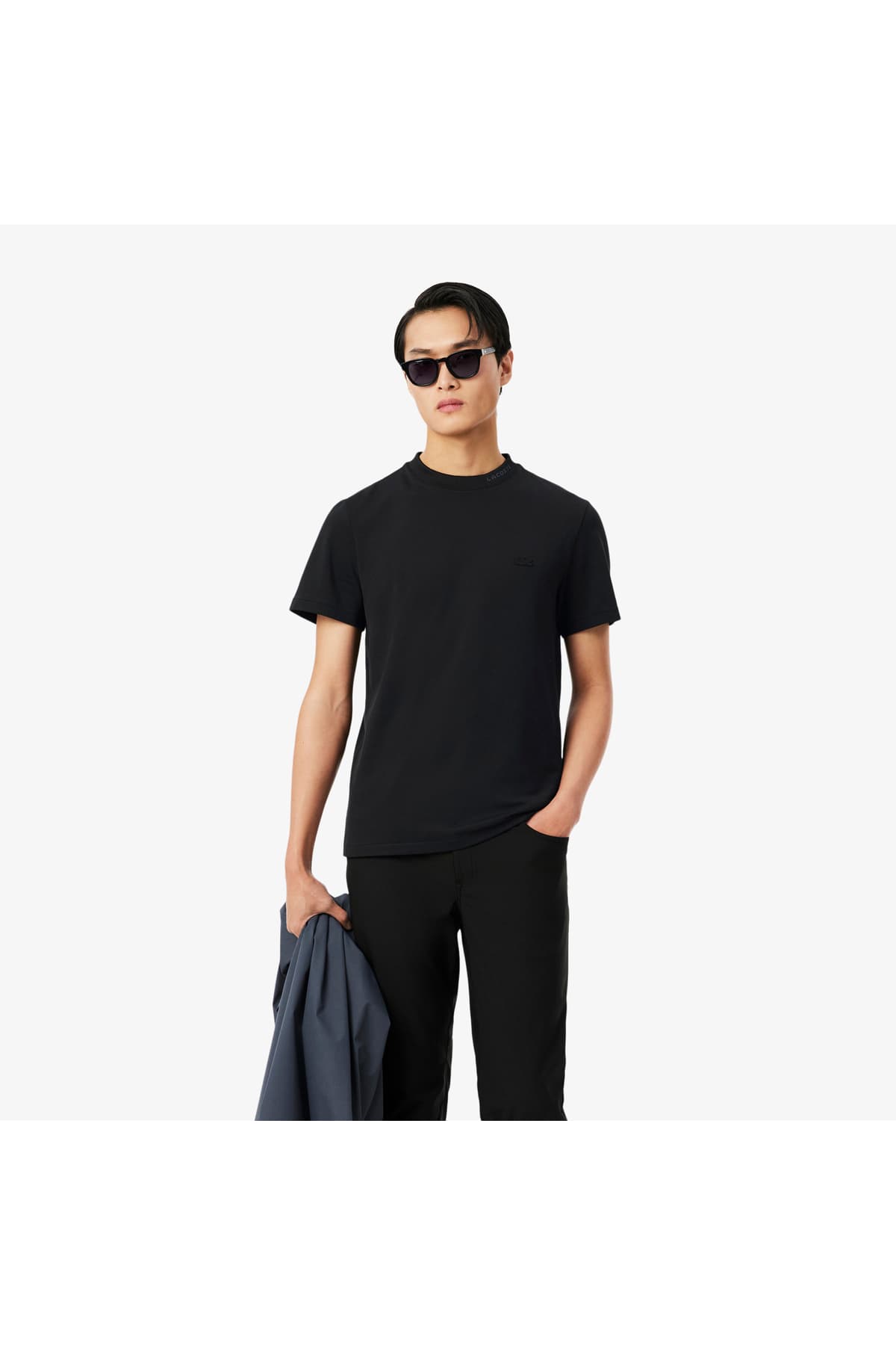 تیشرت مردانه Lacoste فیت معمولی یقه گرد مشکی تیشرت مردانه Lacoste فیت معمولی یقه گرد مشکی