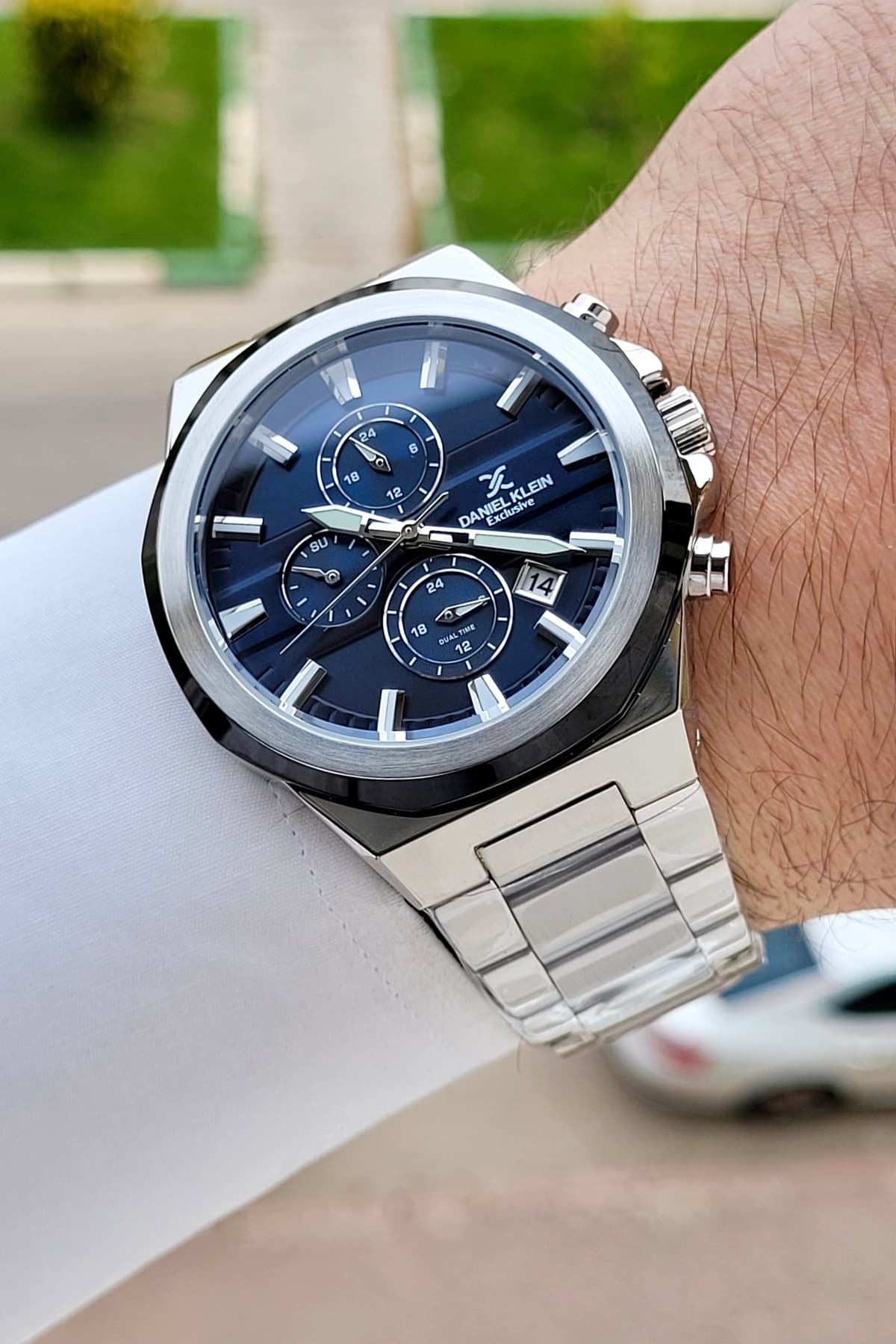 ساعت مچی مردانه Daniel Klein صفحه آبی بند نقرهای 44 mm ساعت مچی مردانه Daniel Klein صفحه آبی بند نقرهای 44 mm