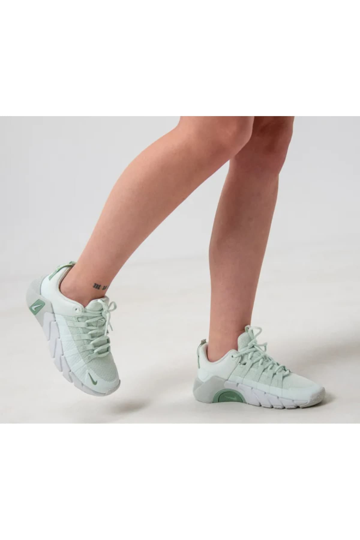 کفش زنانه Nike Fr/ee Met/con 7 کفش زنانه Nike Fr/ee Met/con 7