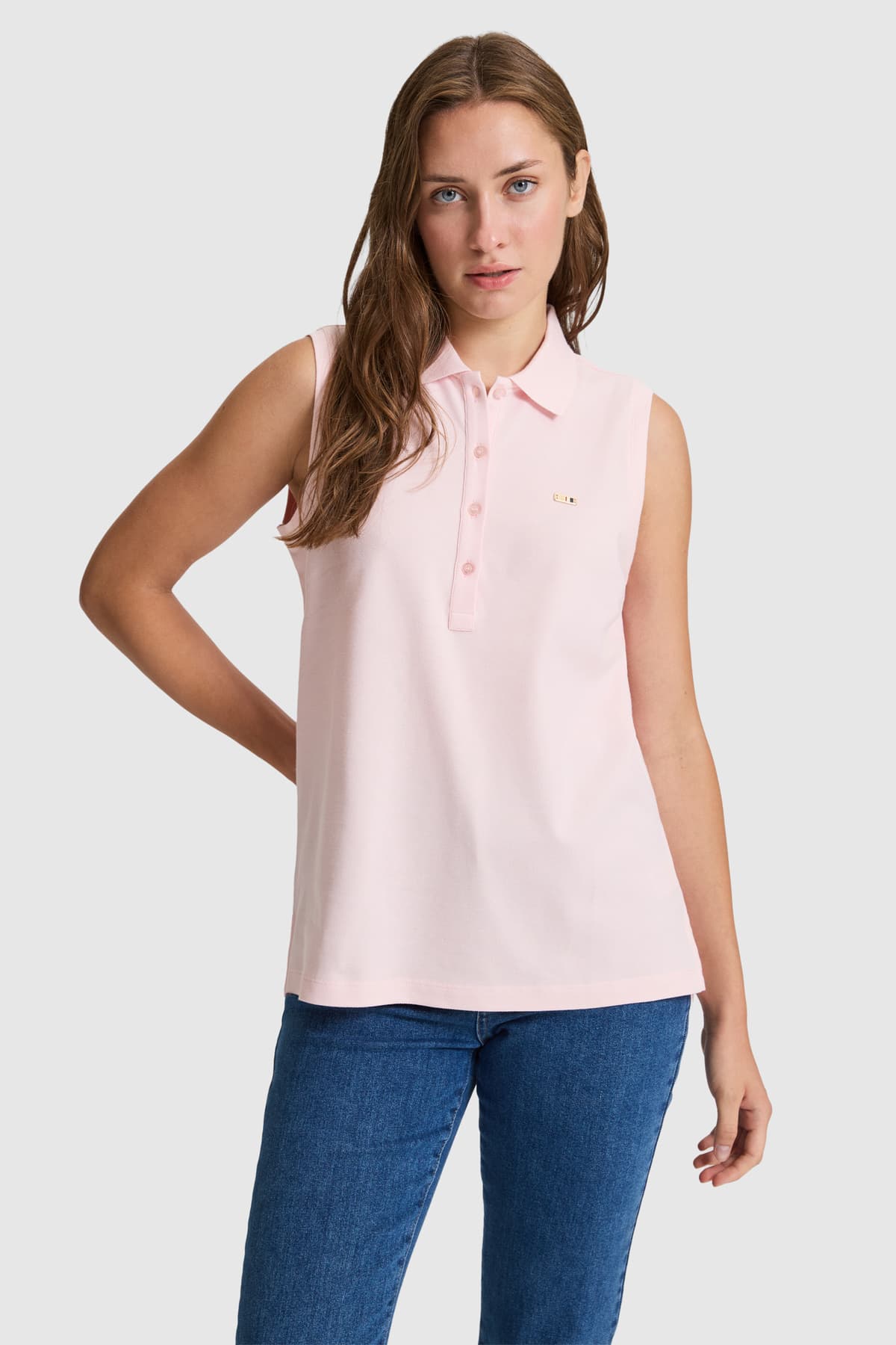 تیشرت زنانه U.S. Polo Assn. یقه پولو با جزئیات دکمهای صورتی روشن مدل 50323574-VR078 تیشرت زنانه U.S. Polo Assn. یقه پولو با جزئیات دکمهای صورتی روشن مدل 50323574-VR078