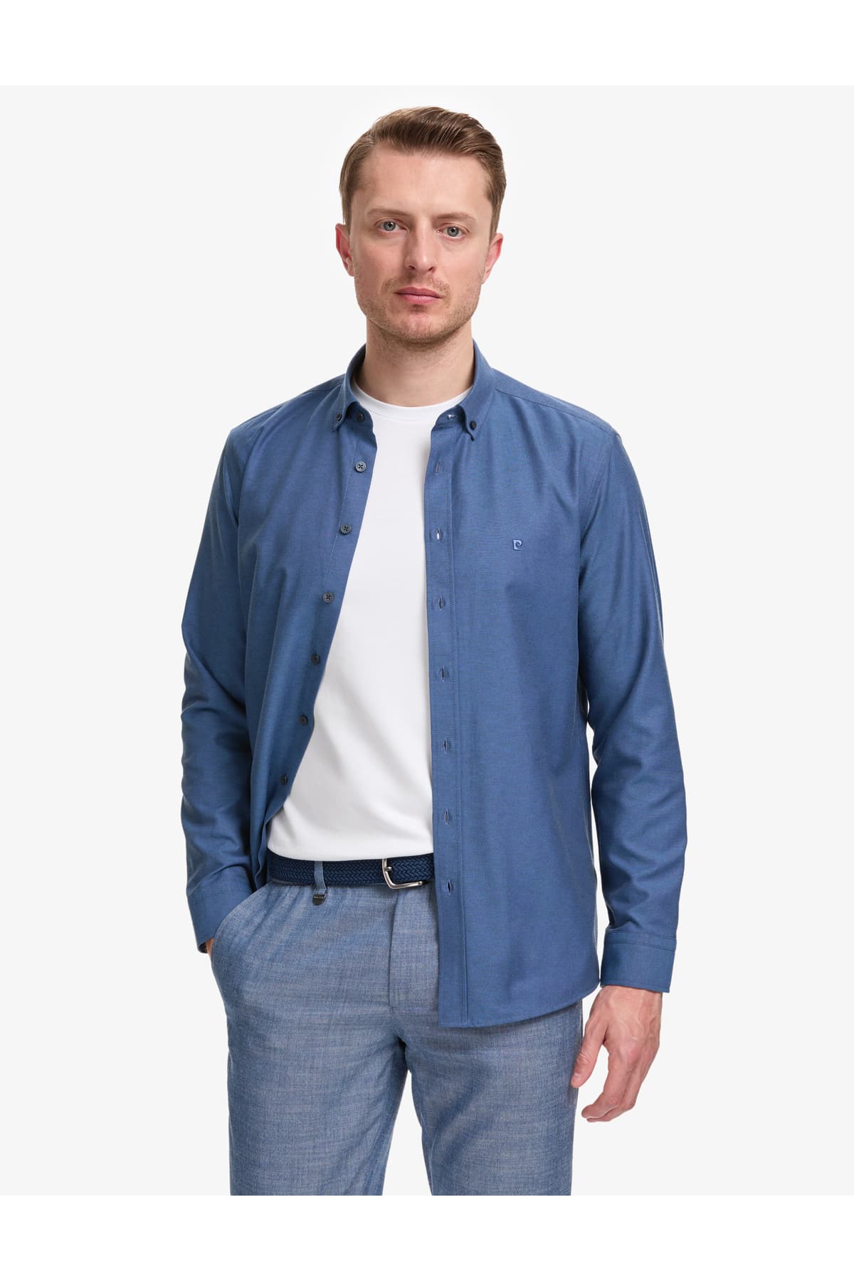 پیراهن مردانه Pierre Cardin اکسفورد سرمهای اسلیم فیت کماتو مدل 50325365-VR033 پیراهن مردانه Pierre Cardin اکسفورد سرمهای اسلیم فیت کماتو مدل 50325365-VR033