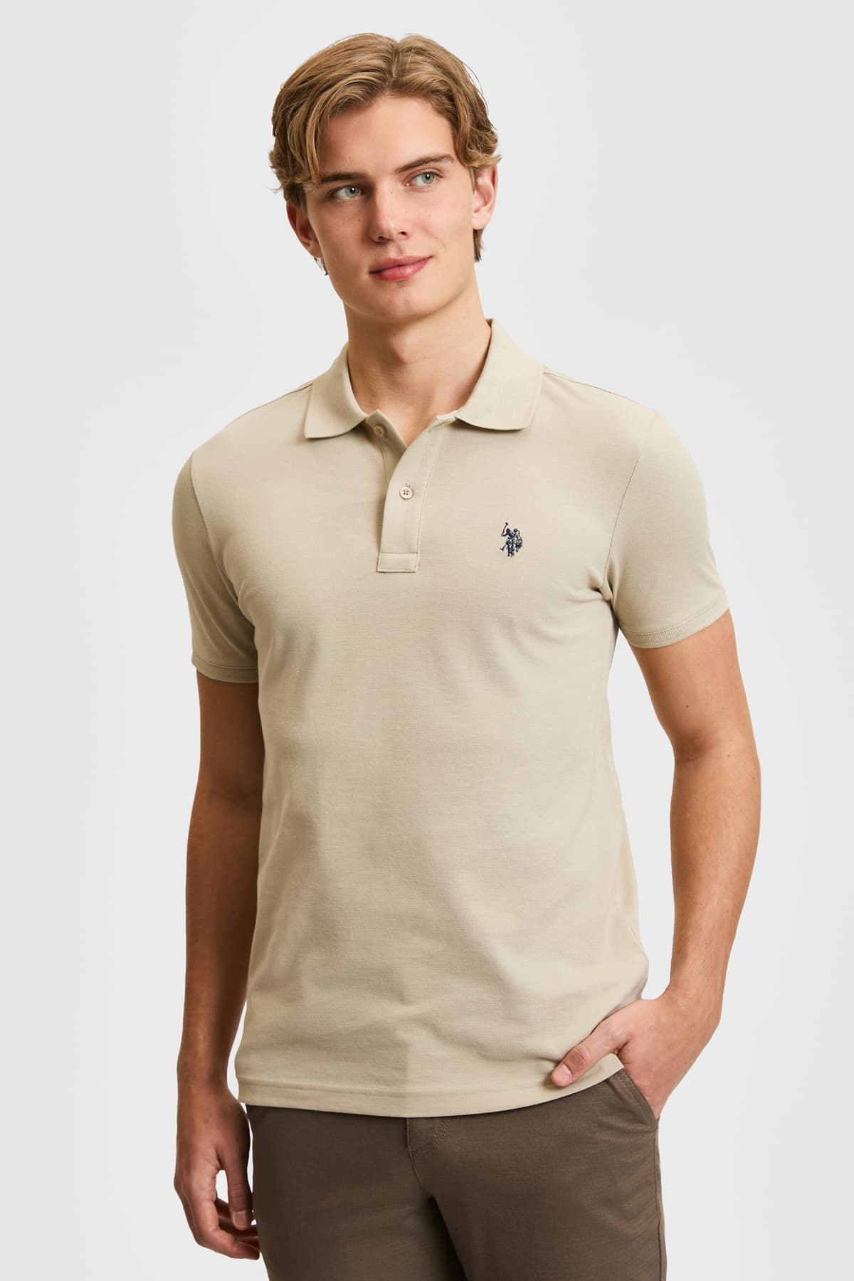 تیشرت مردانه U.S. Polo Assn. یقه پولو فیت اسلیم خاکی روشن مدل 50322347-VR183 تیشرت مردانه U.S. Polo Assn. یقه پولو فیت اسلیم خاکی روشن مدل 50322347-VR183