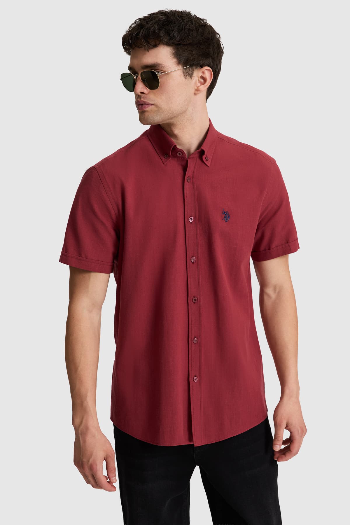 پیراهن آستین کوتاه مردانه U.S. Polo Assn. زرشکی مدل 50324727-VR223 پیراهن آستین کوتاه مردانه U.S. Polo Assn. زرشکی مدل 50324727-VR223