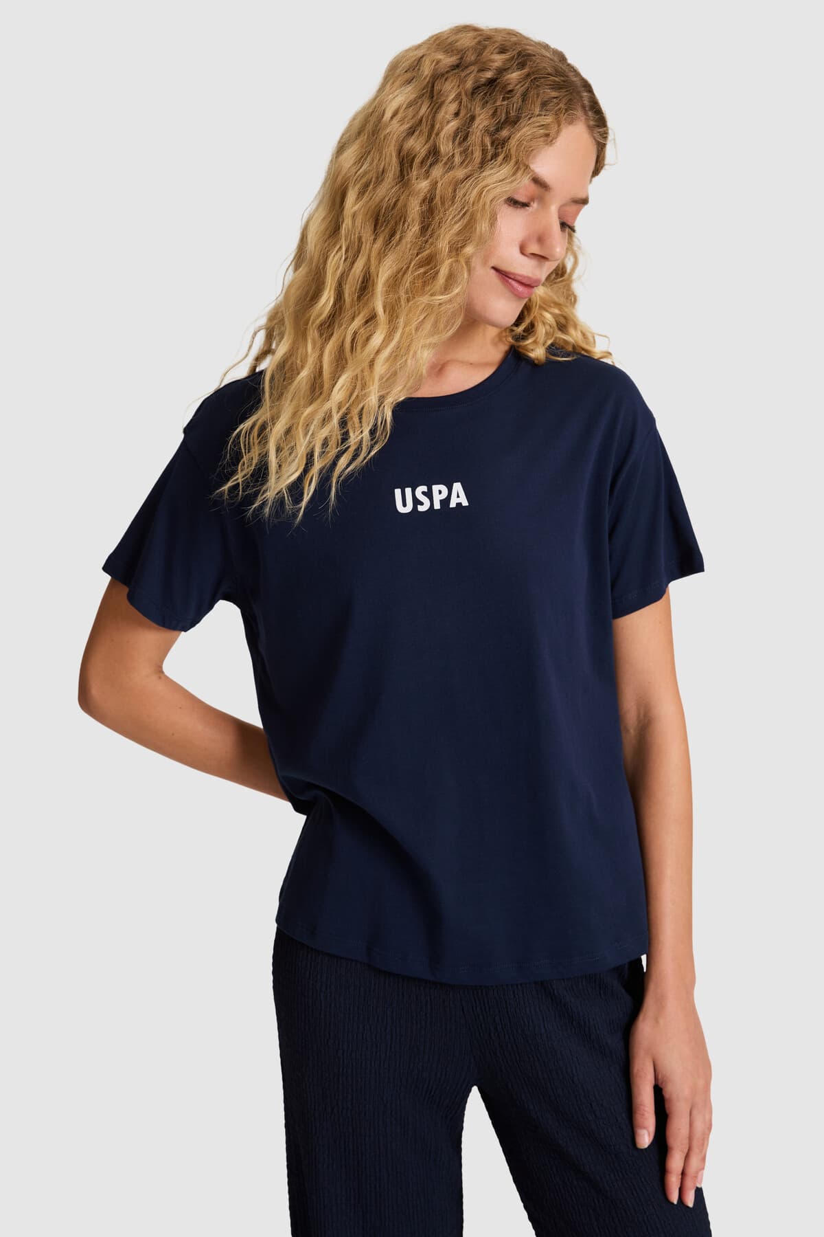 تیشرت زنانه U.S. Polo Assn. سرمهای یقه گرد مدل 50323530-VR033 تیشرت زنانه U.S. Polo Assn. سرمهای یقه گرد مدل 50323530-VR033