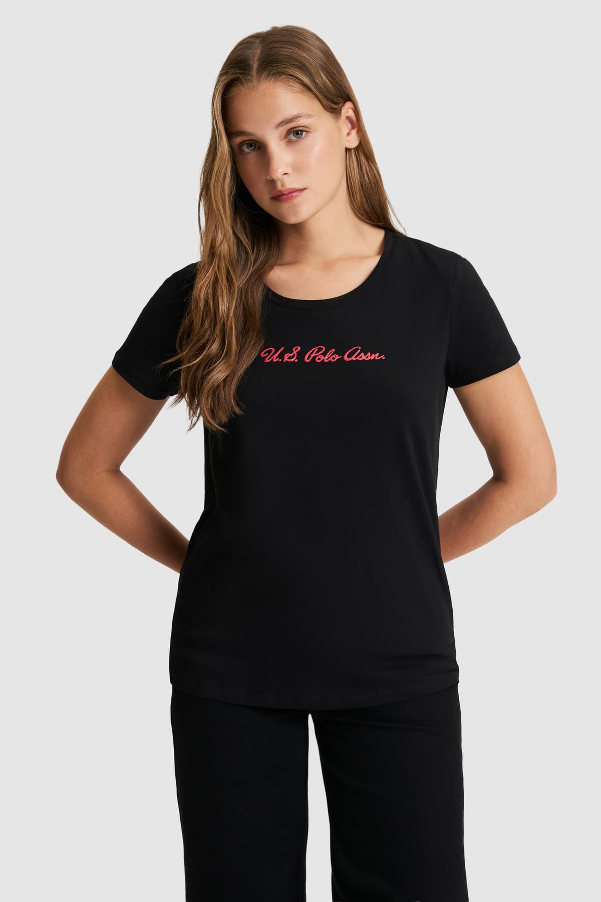 تیشرت زنانه U.S. Polo Assn. مشکی یقه گرد ساده مدل 50323450-VR046 تیشرت زنانه U.S. Polo Assn. مشکی یقه گرد ساده مدل 50323450-VR046
