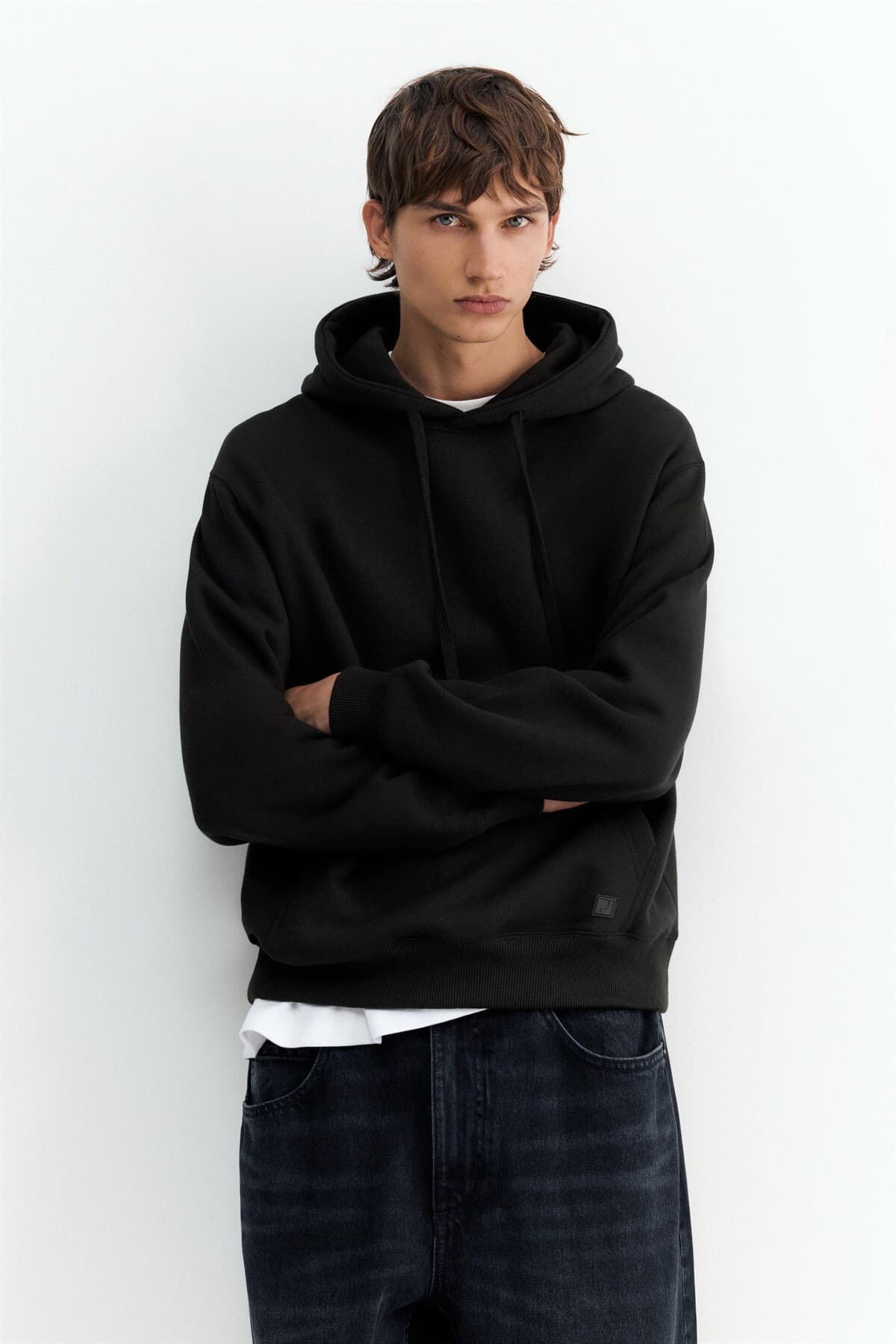 سوئیشرت مردانه Pull & Bear بیسیک کاپشندار سوئیشرت مردانه Pull & Bear بیسیک کاپشندار