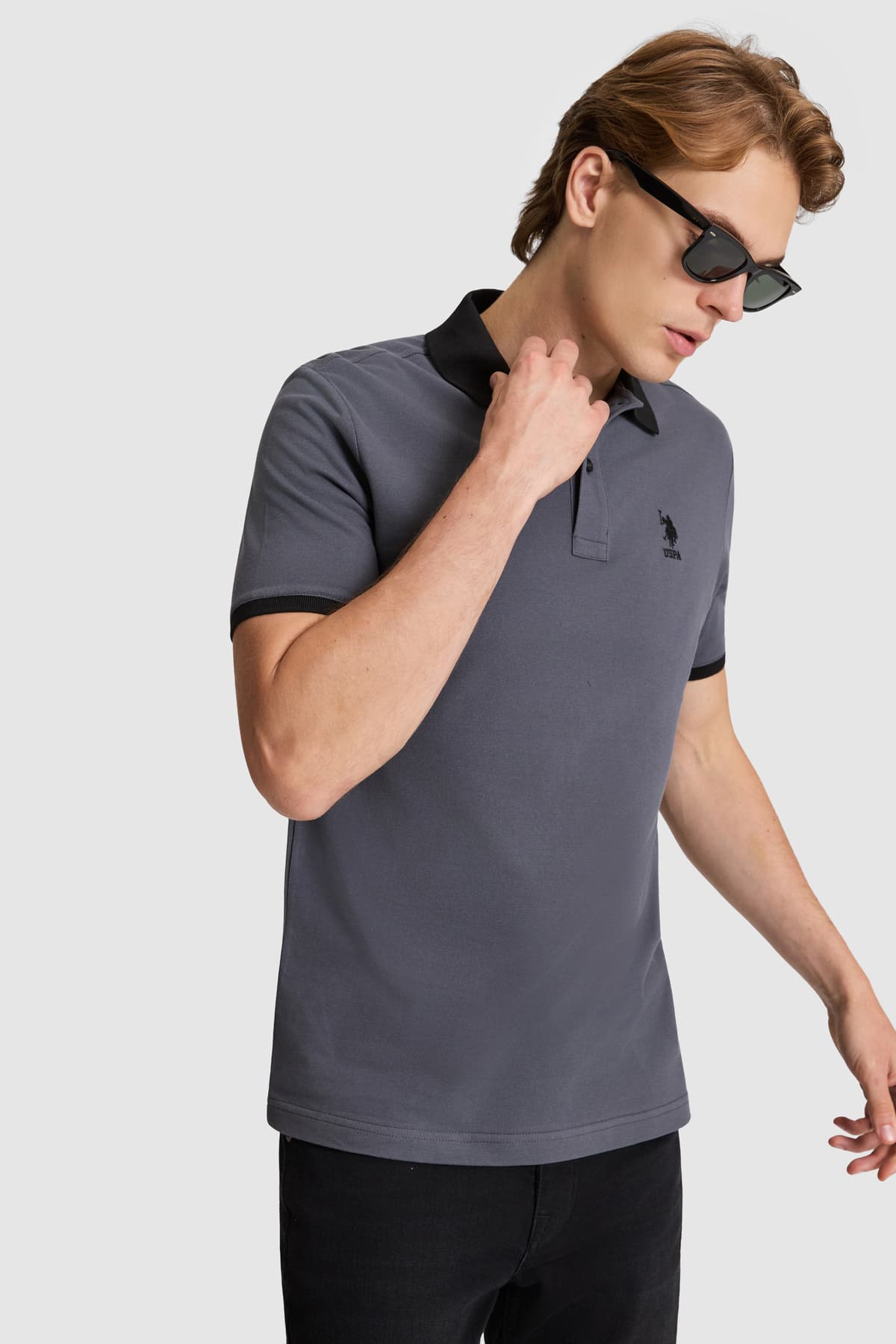 تیشرت مردانه U.S. Polo Assn. یقه پلو بیسیک زغالی فیت معمولی مدل 50326978-VR006 تیشرت مردانه U.S. Polo Assn. یقه پلو بیسیک زغالی فیت معمولی مدل 50326978-VR006