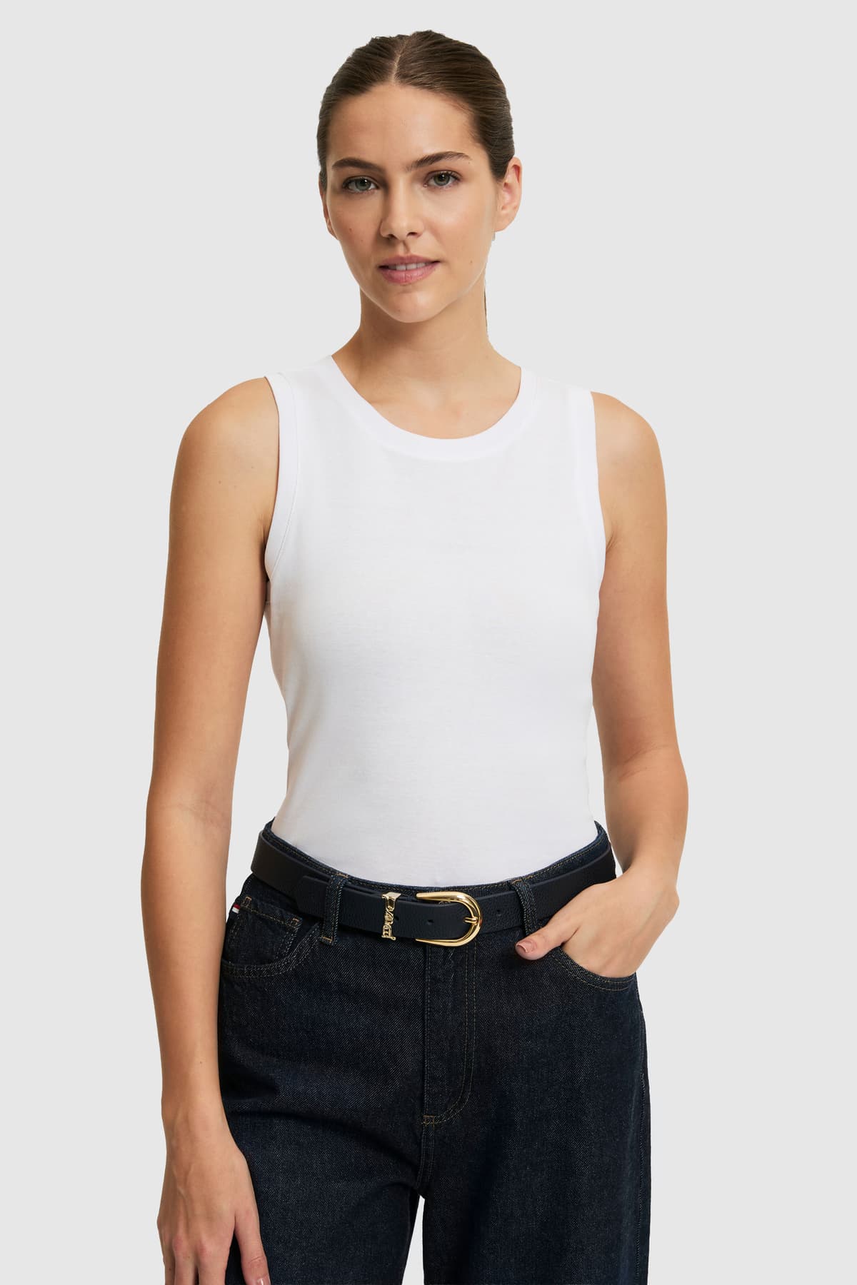 تیشرت زنانه یقهگرد U.S. Polo Assn. مشکی ساده مدل 50323534-VR046 تیشرت زنانه یقهگرد U.S. Polo Assn. مشکی ساده مدل 50323534-VR046